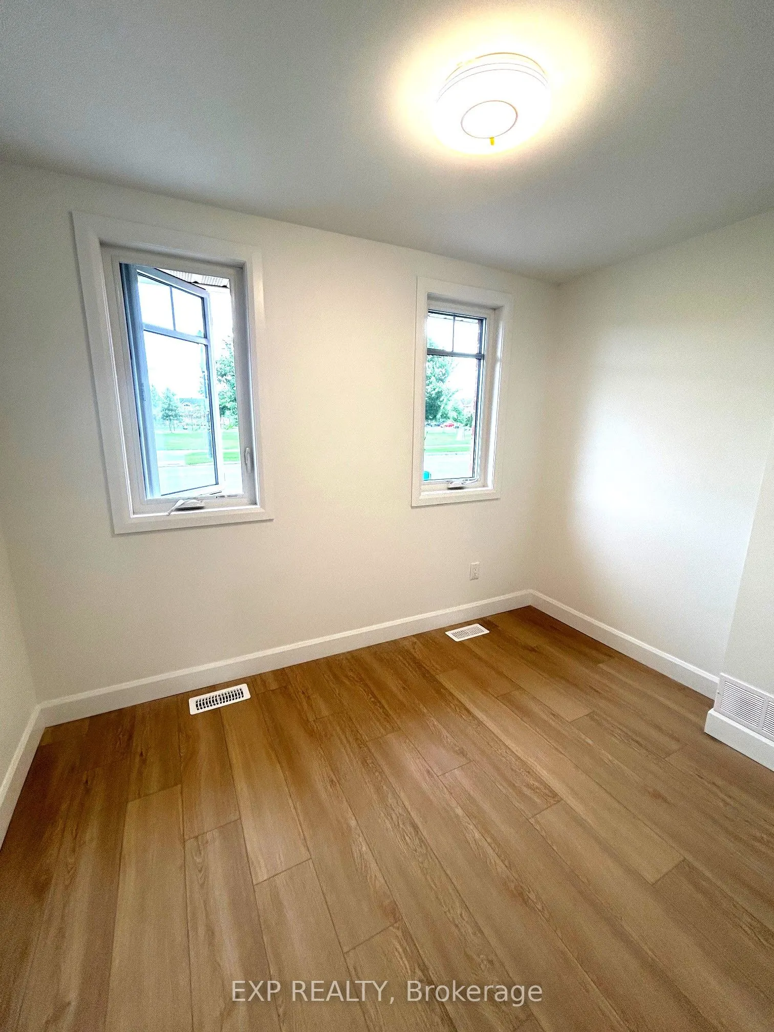 848 Ashenvale Way