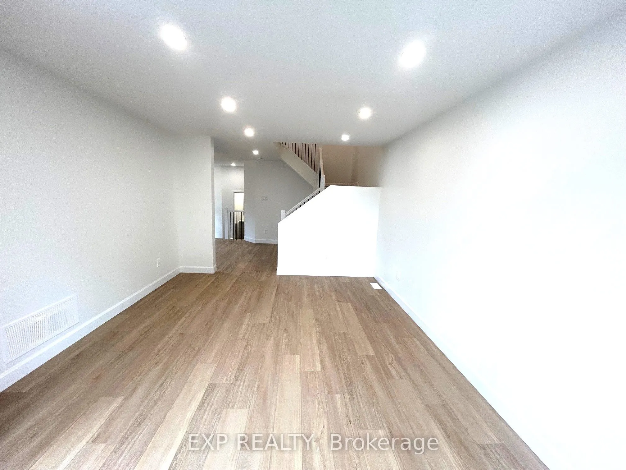 848 Ashenvale Way