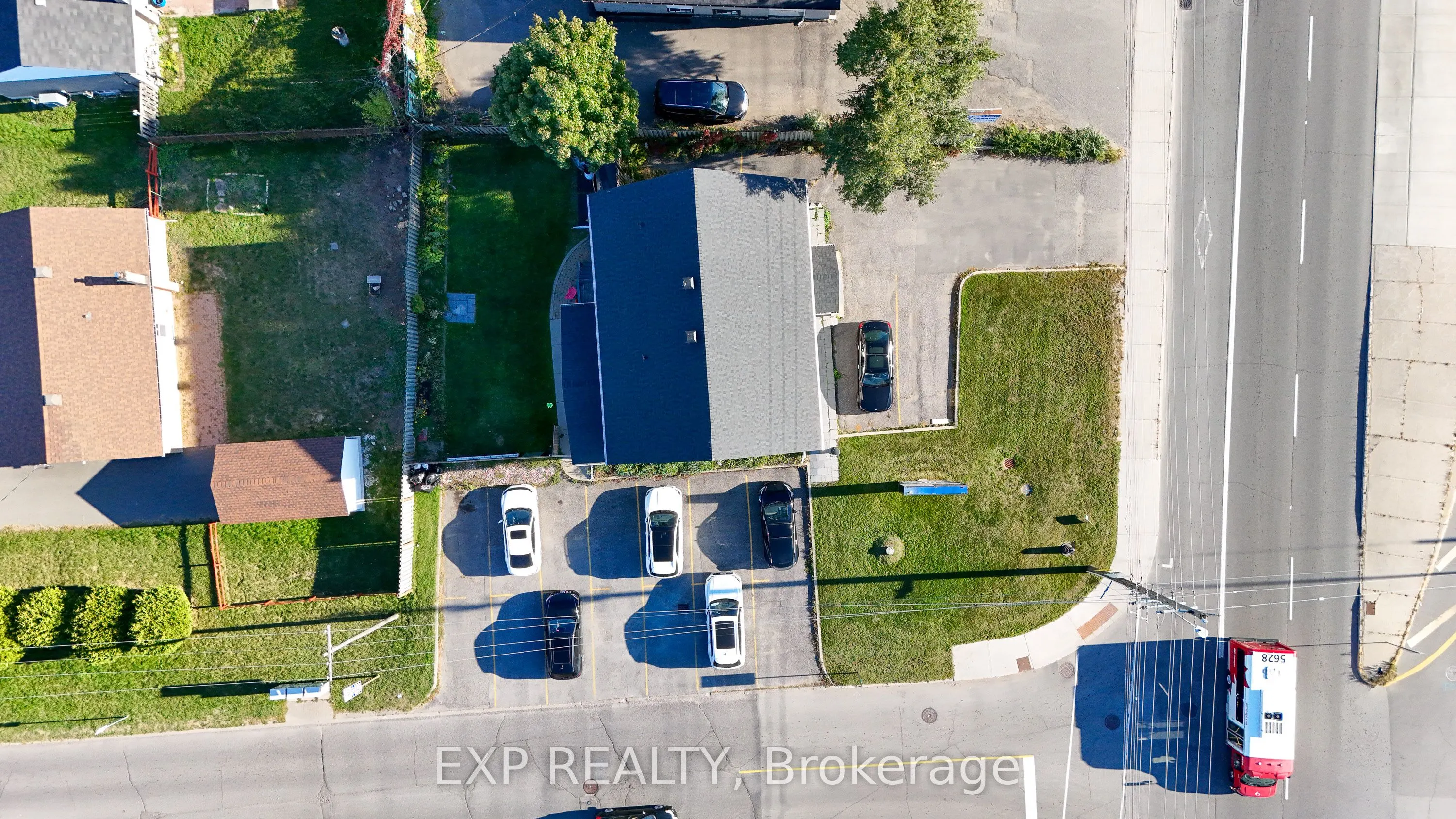 1415 Woodroffe Avenue