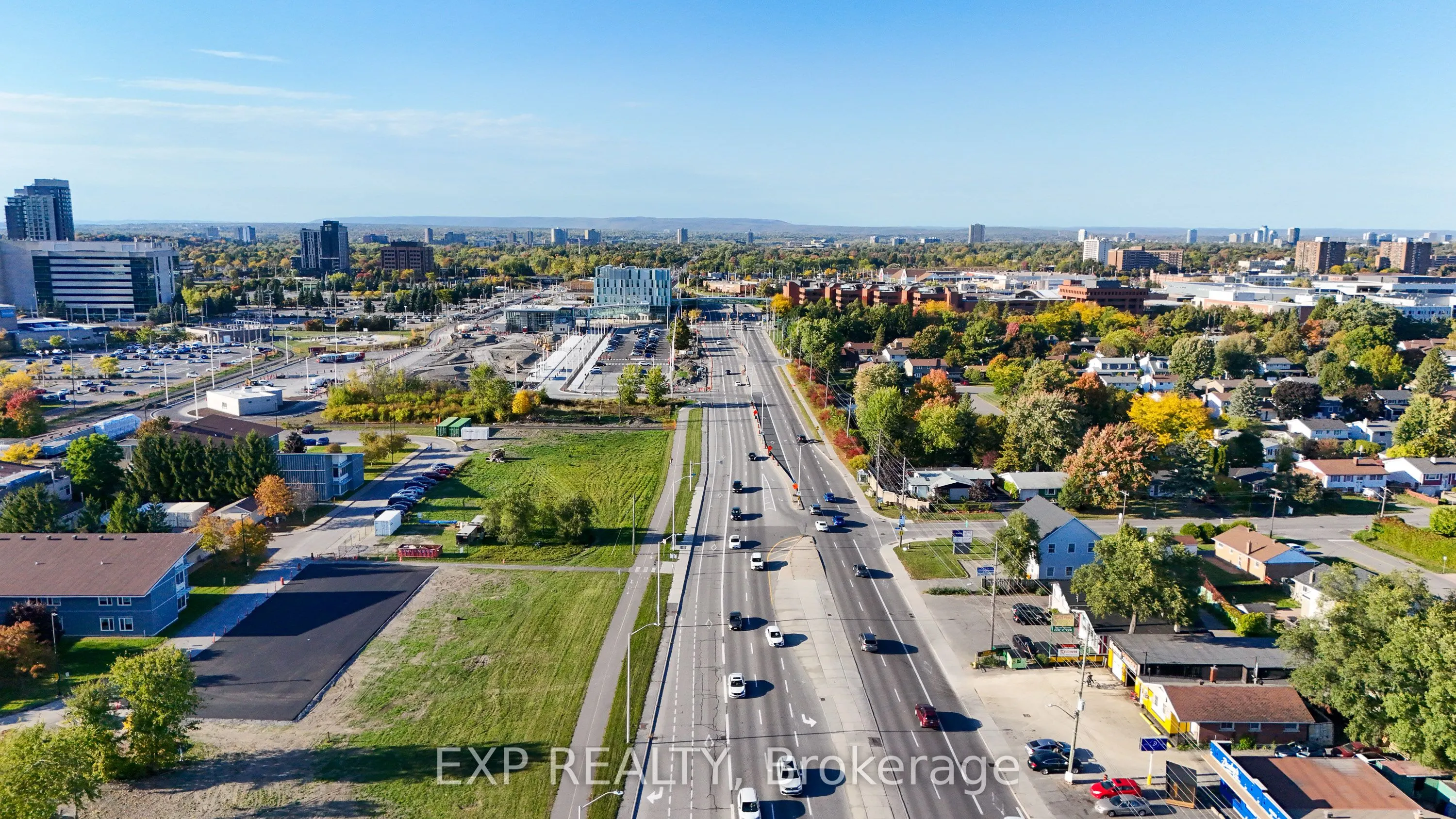 1415 Woodroffe Avenue