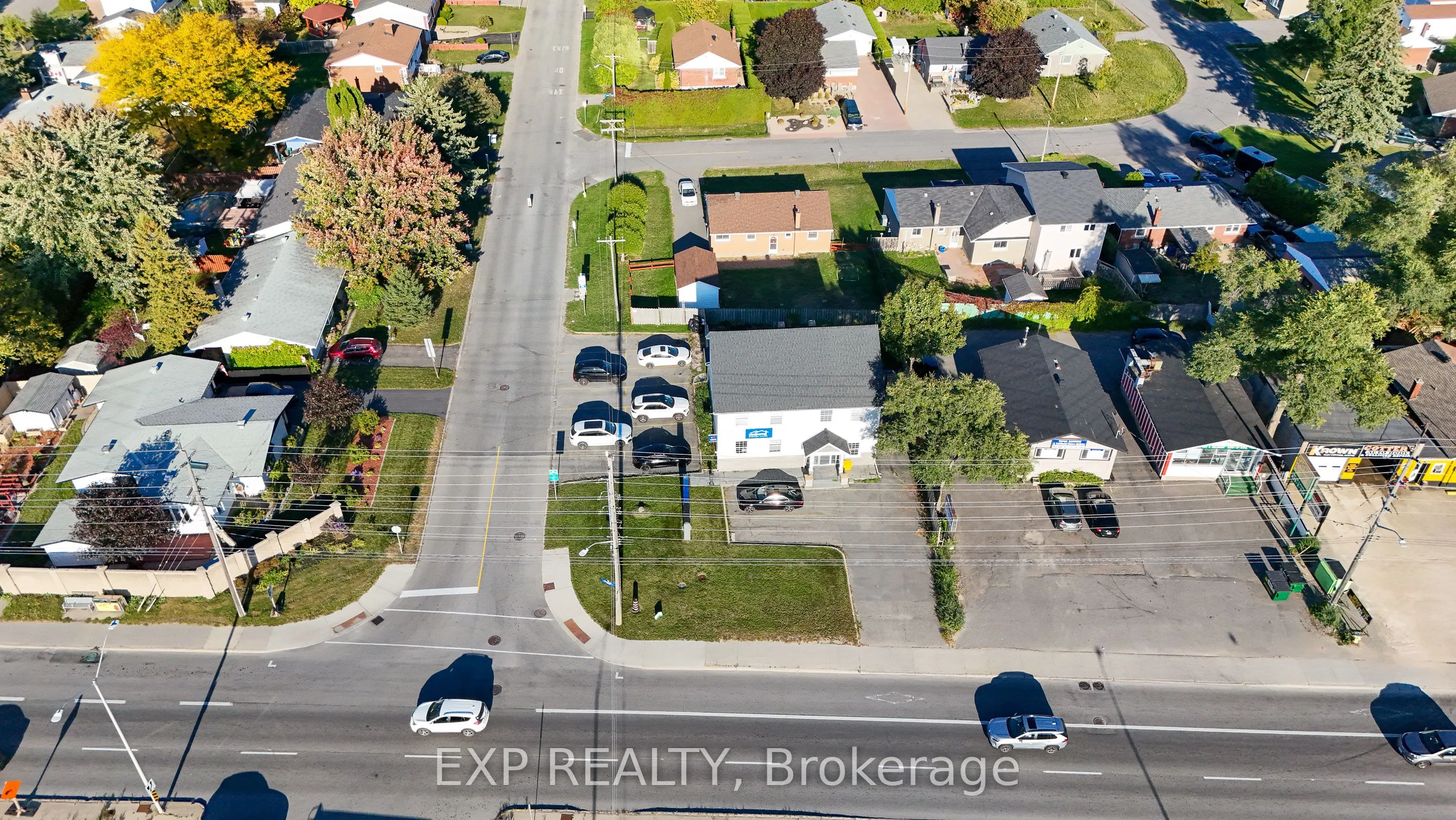 1415 Woodroffe Avenue