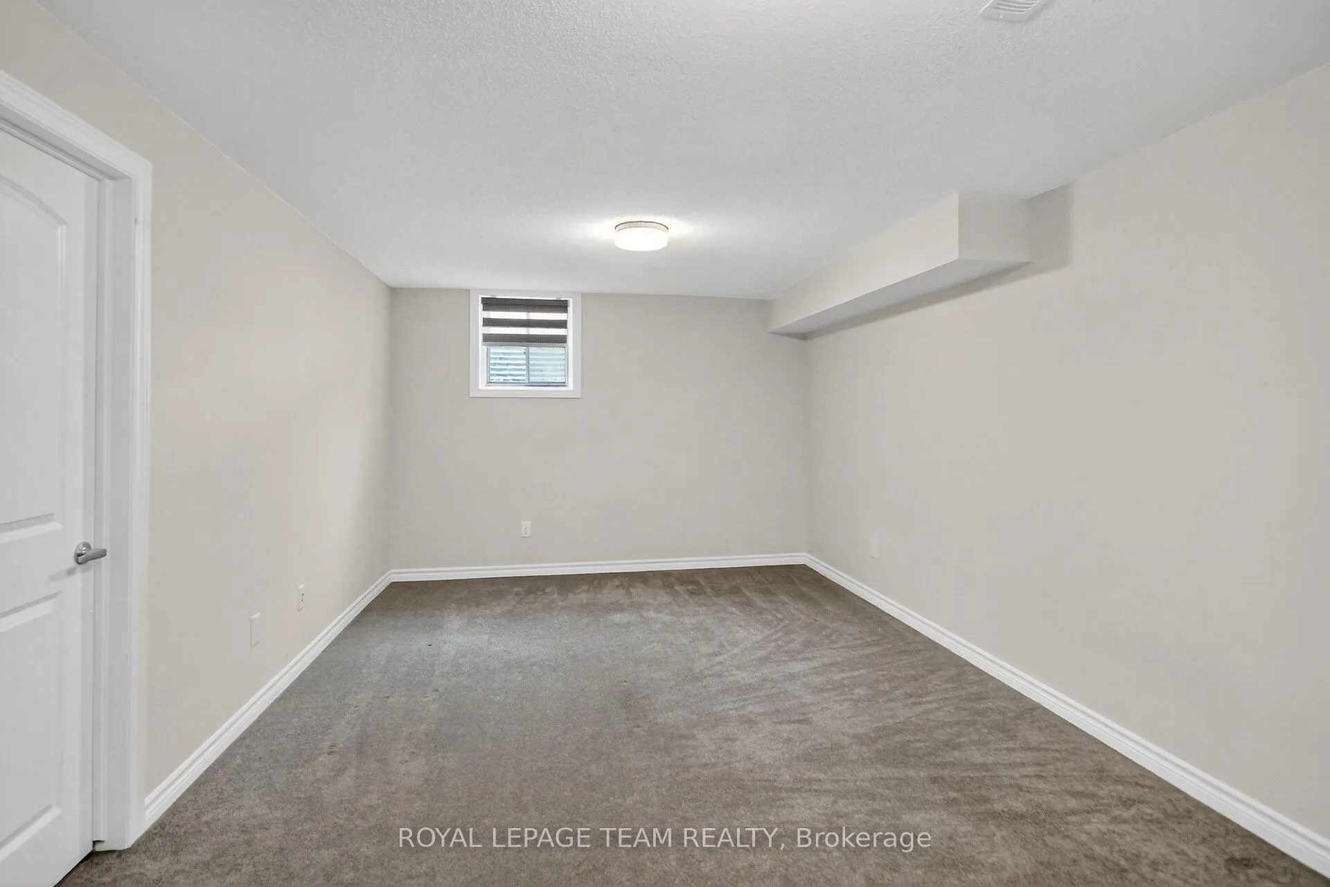 548 Flagstaff Drive