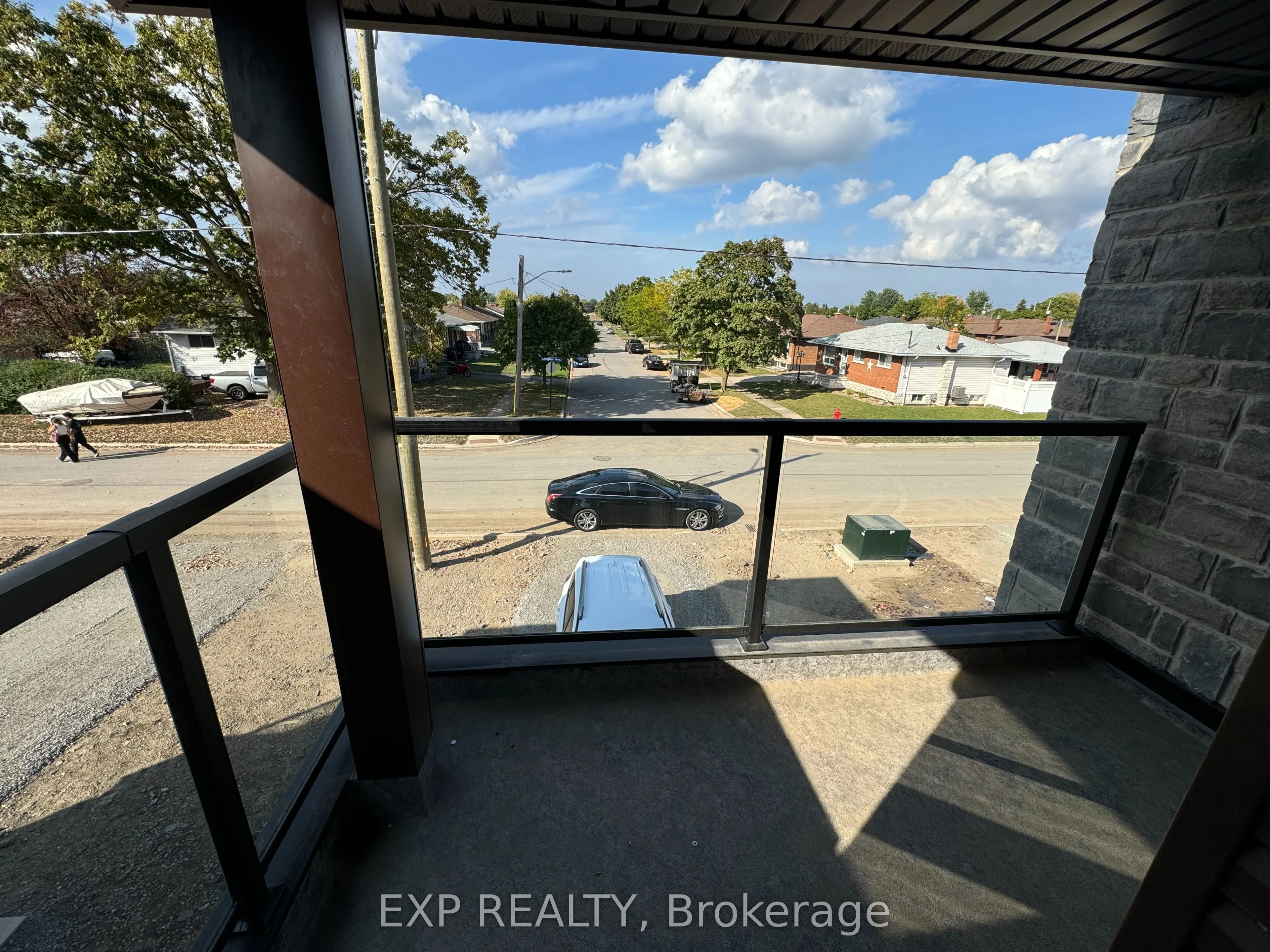 47 LAUGHER Ave Avenue