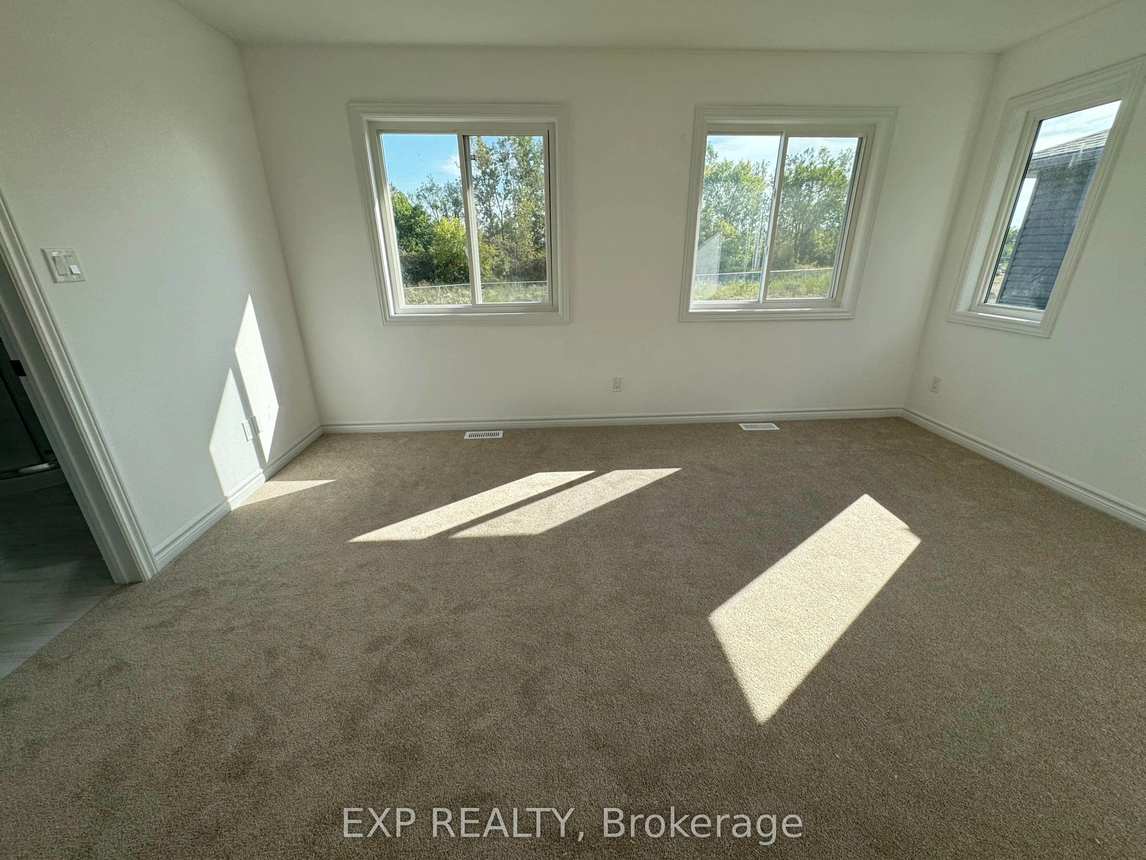 47 LAUGHER Ave Avenue