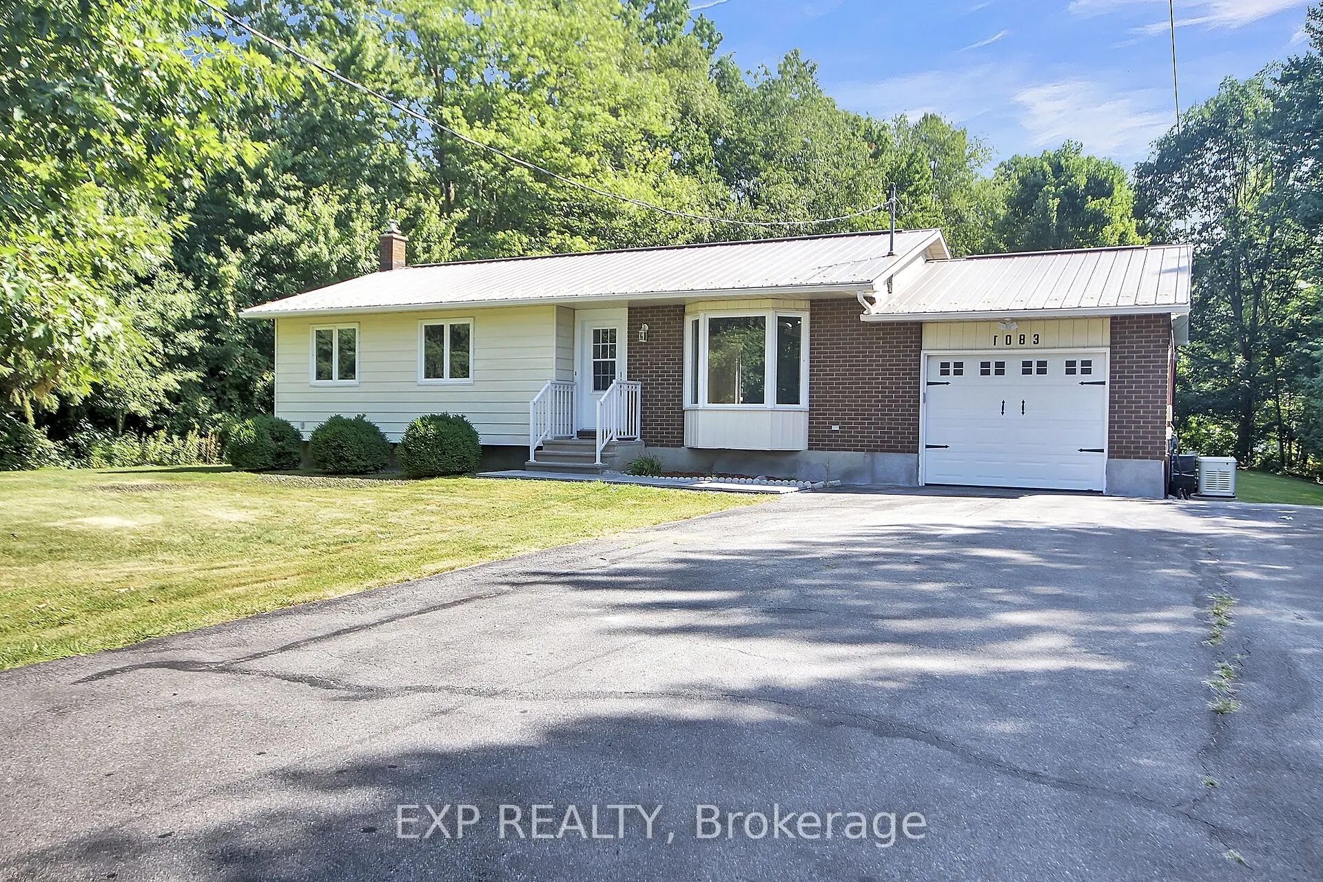 1083 Eadie Road