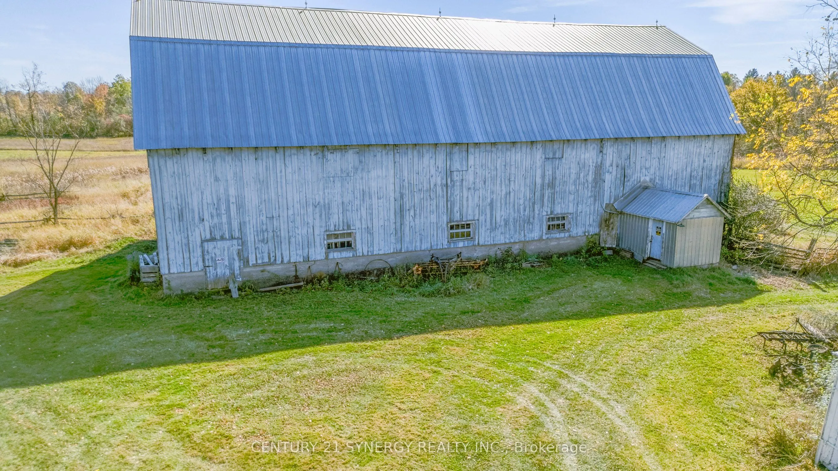 713 Rutherford Side Road