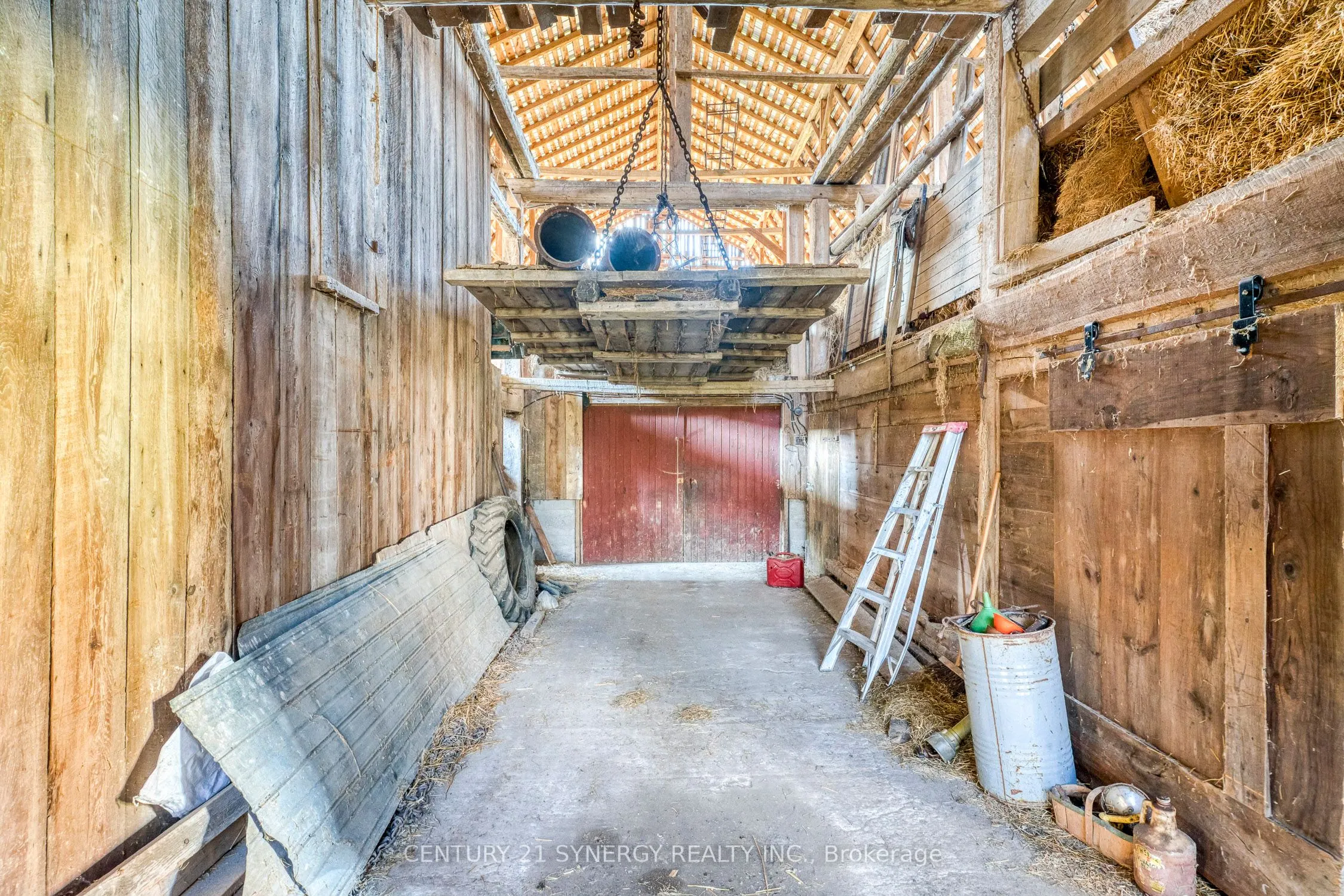 713 Rutherford Side Road