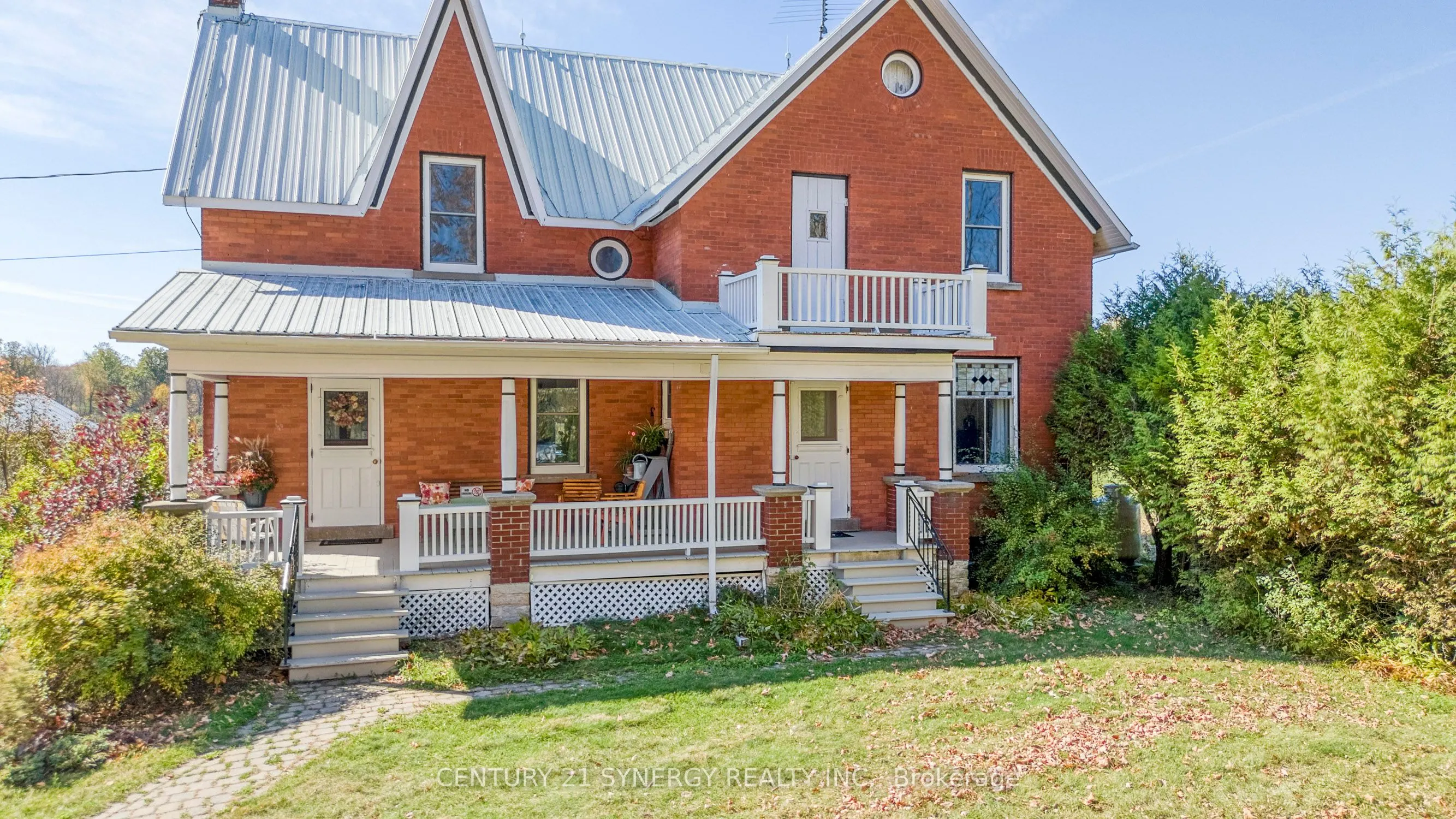 713 Rutherford Side Road