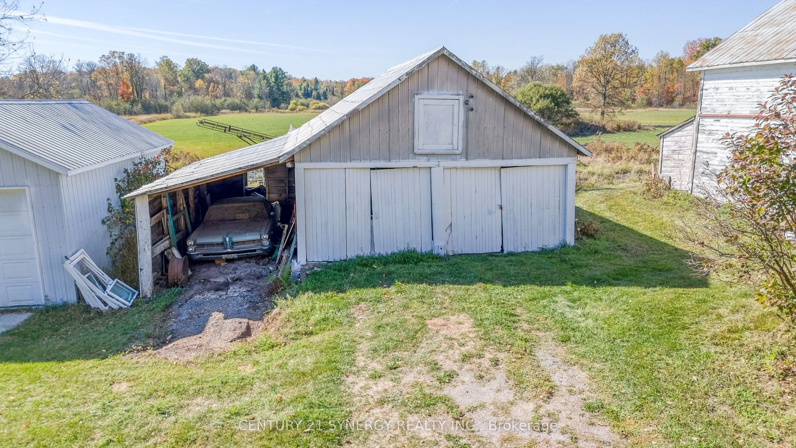 713 Rutherford Side Road