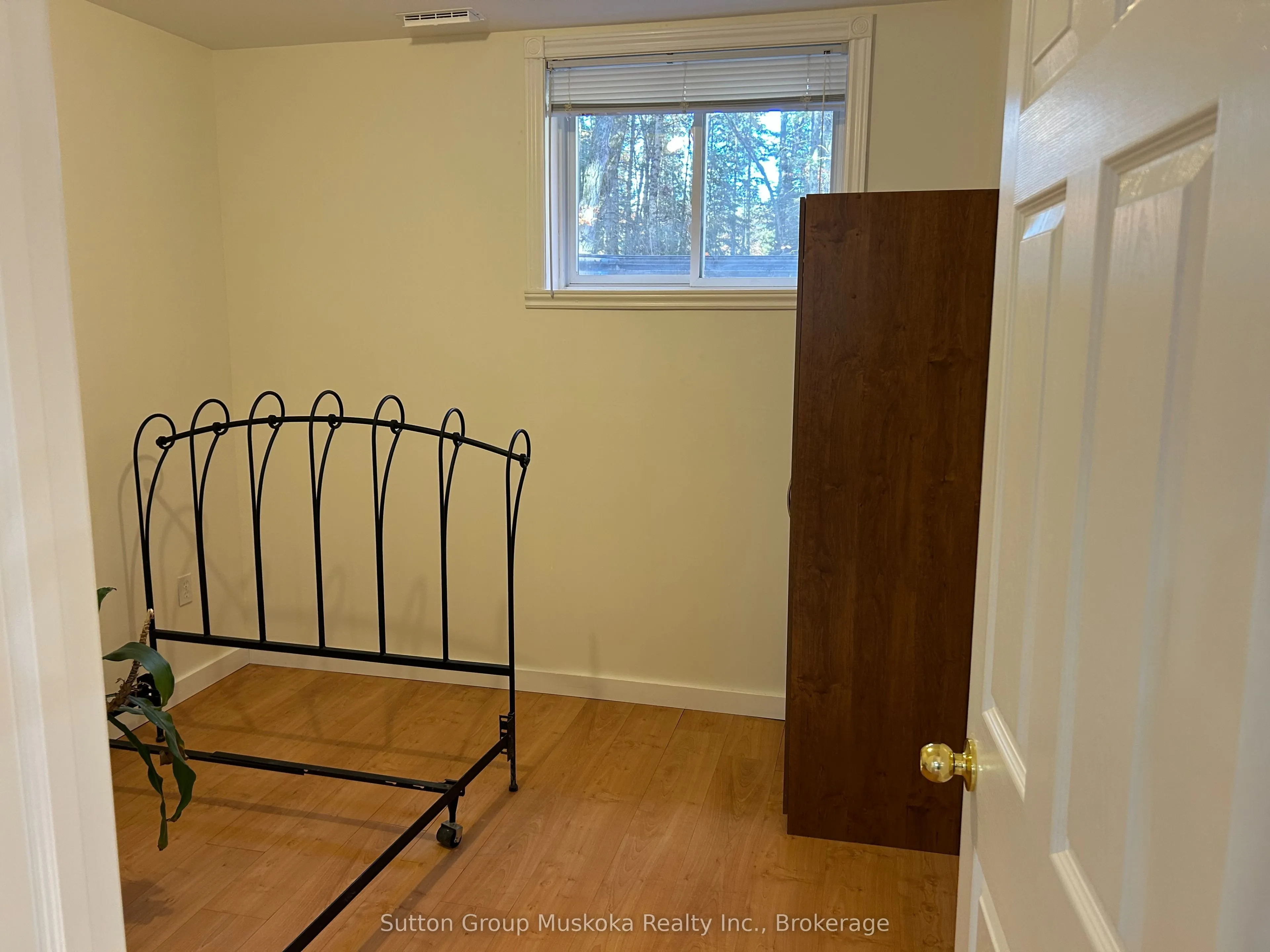 2448 Ravenscliffe Road