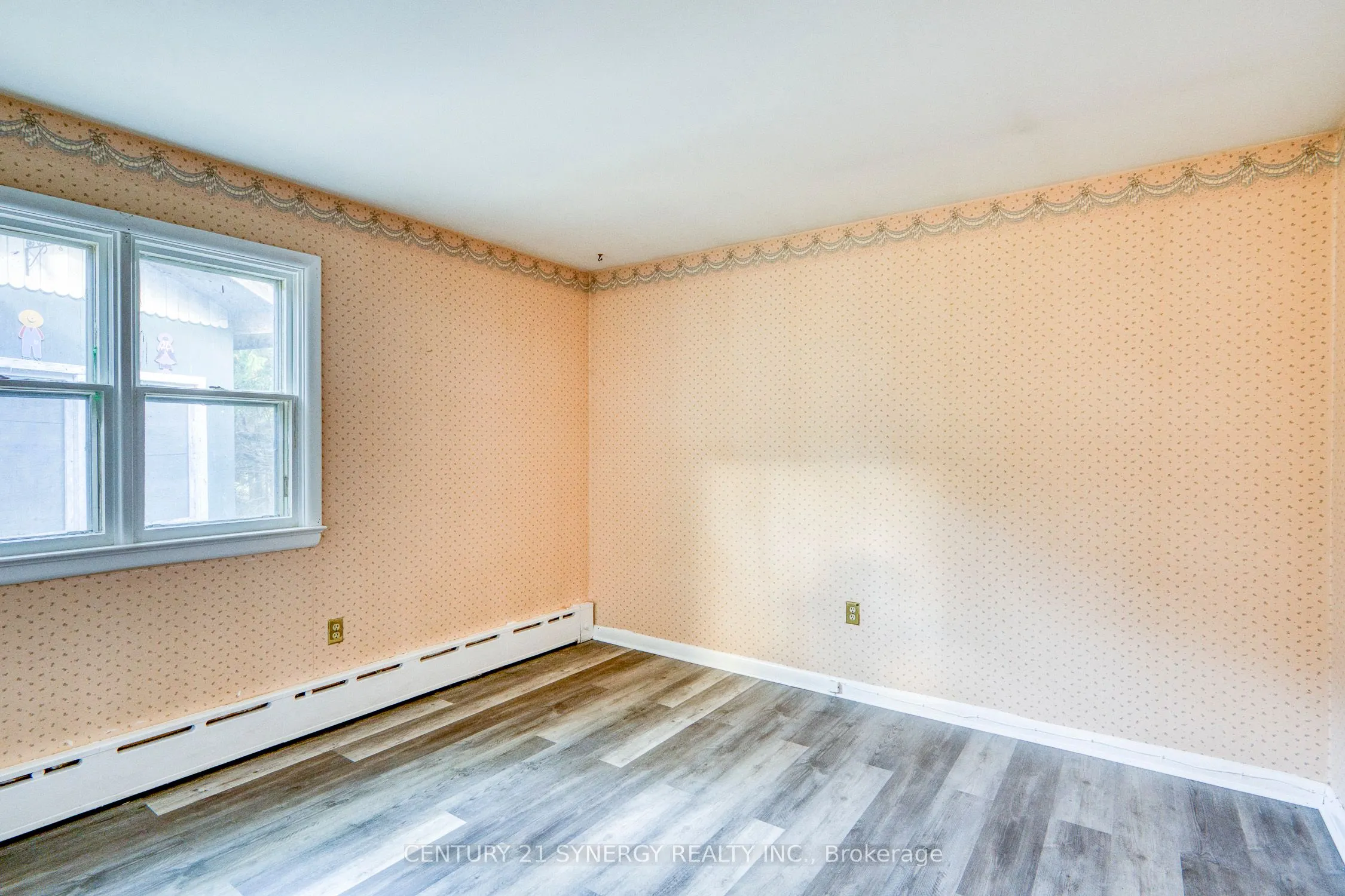 55 Drummond Street W