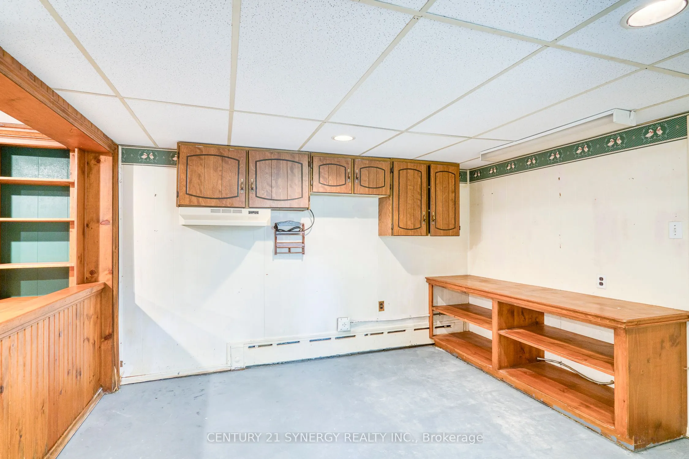 55 Drummond Street W
