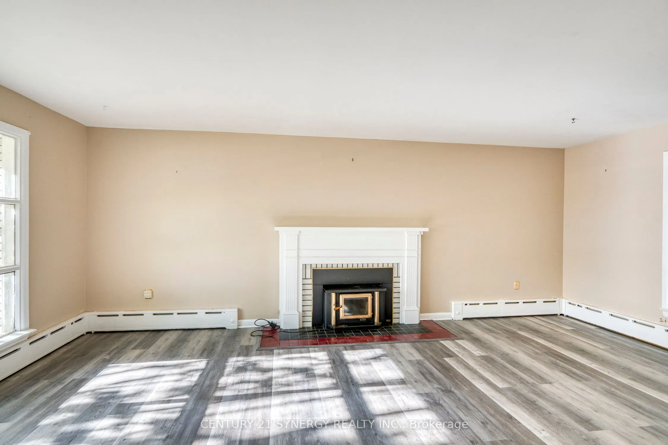 55 Drummond Street W