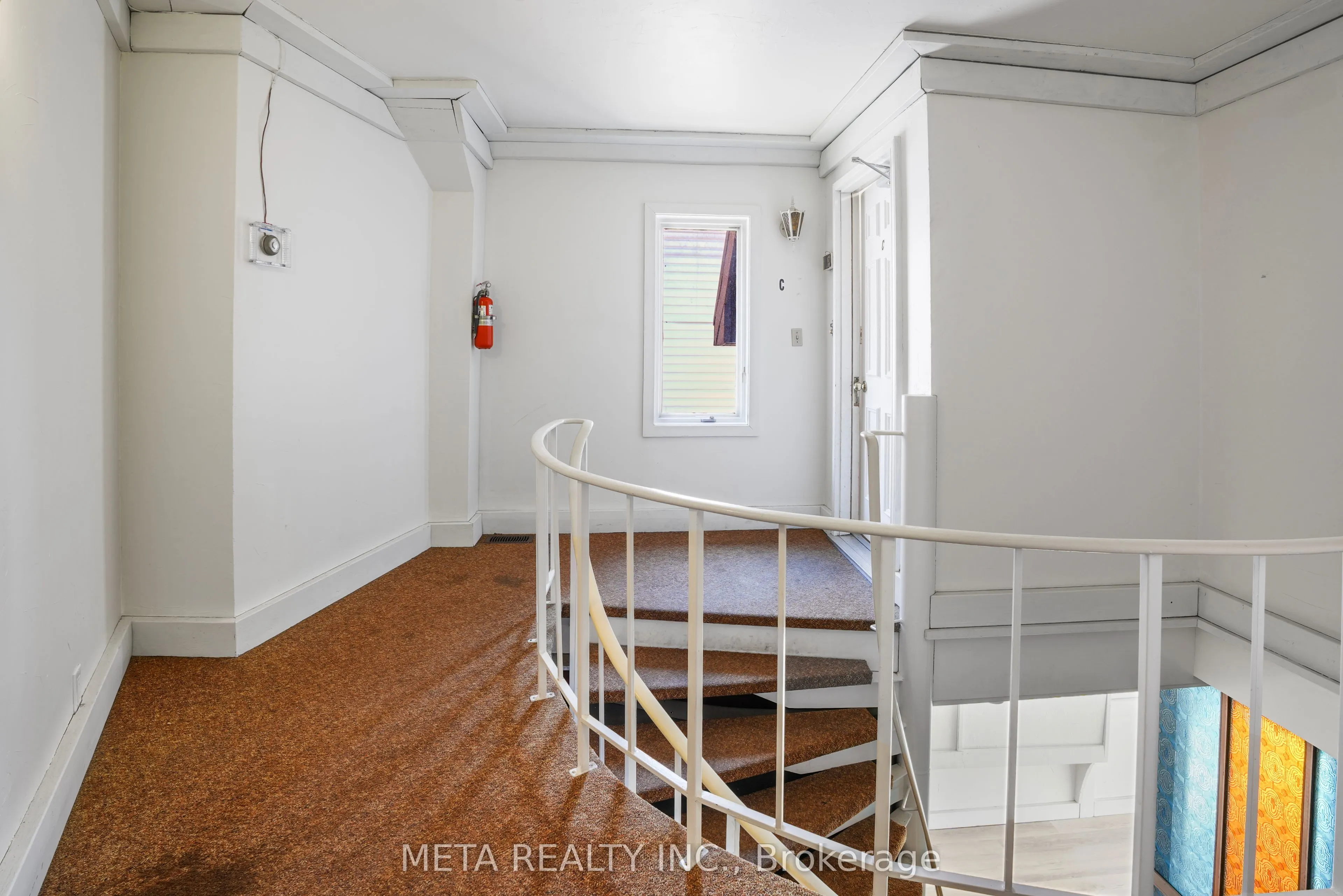 3 Hastings Street N