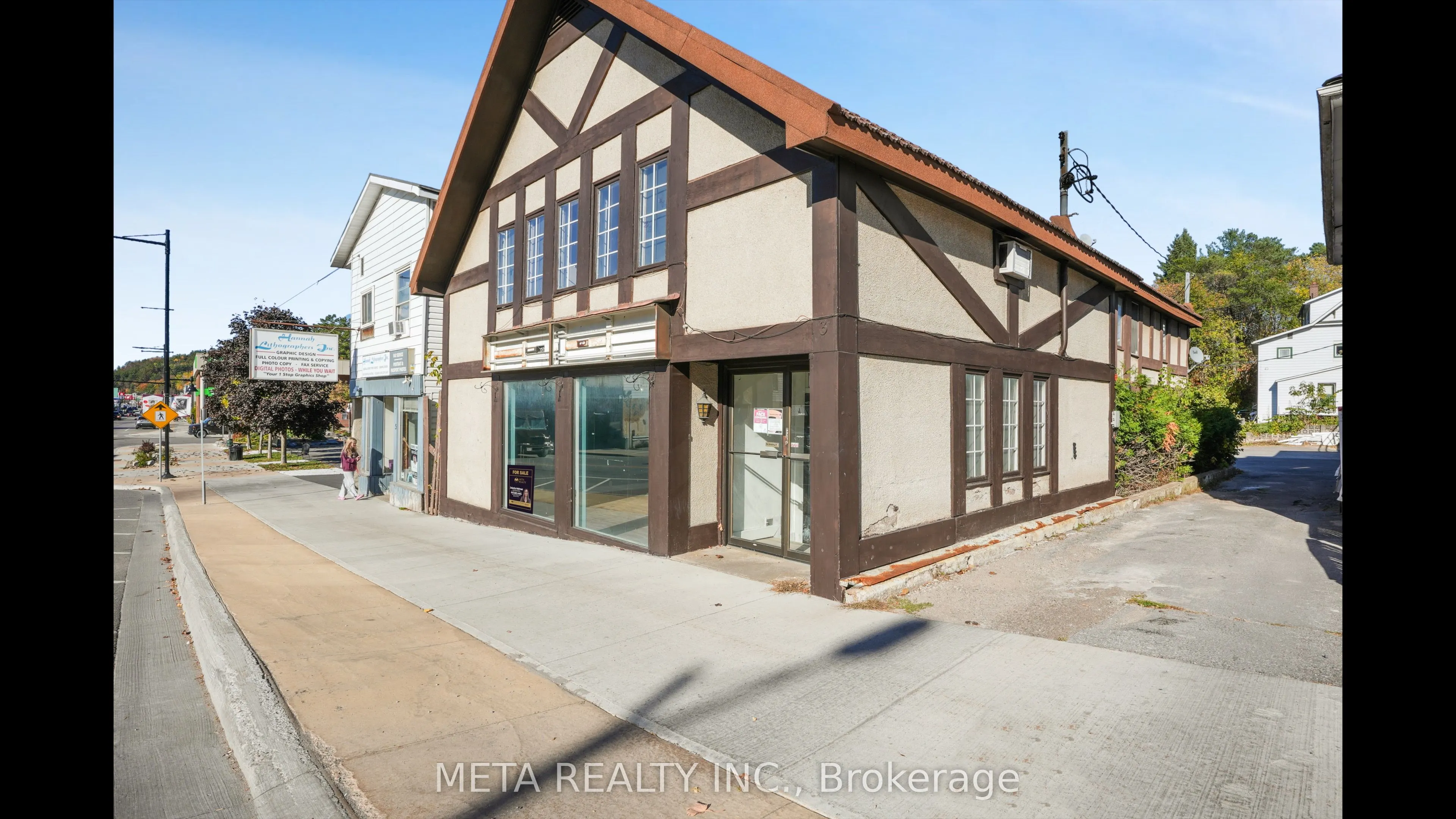 3 Hastings Street N