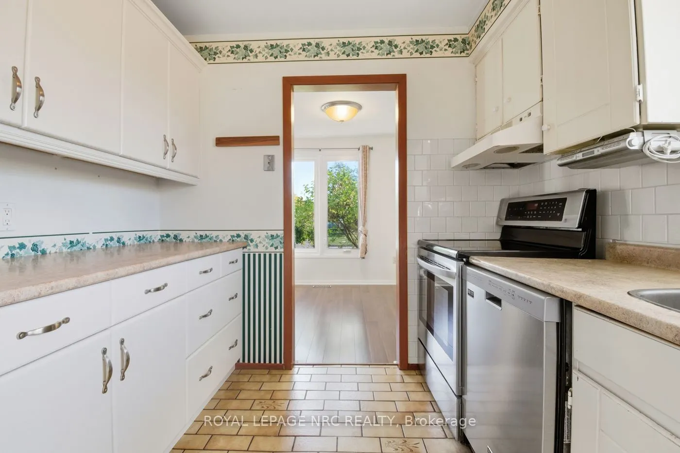 69 Elmvale Crescent