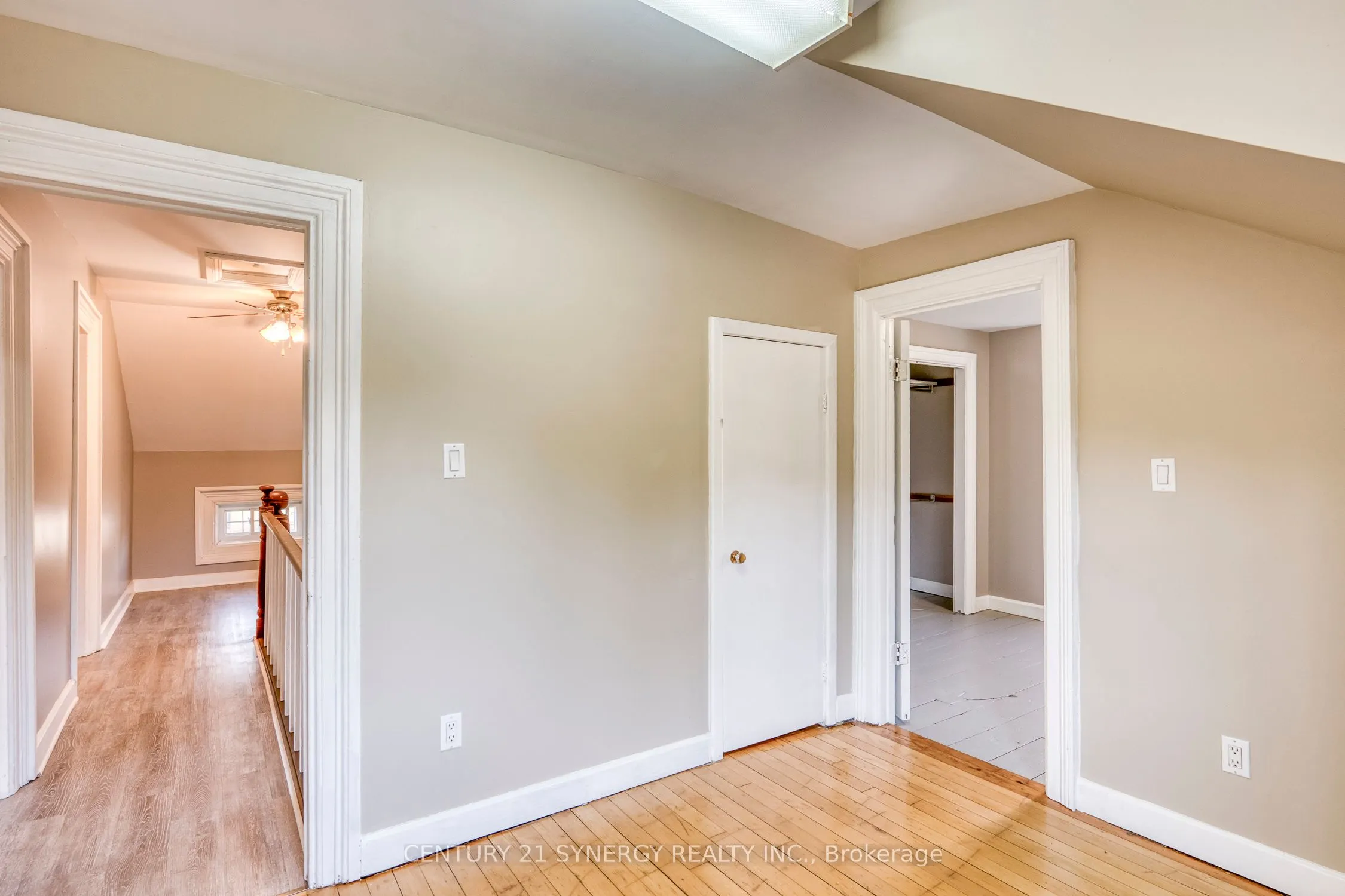 13 Brandelle Lane