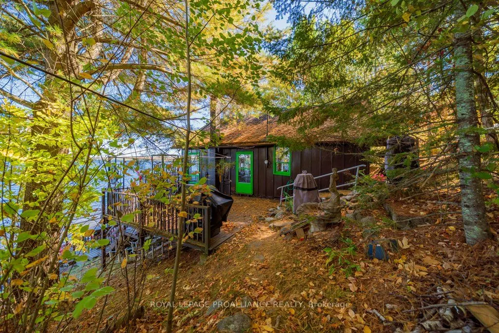 103 North Mazinaw Road