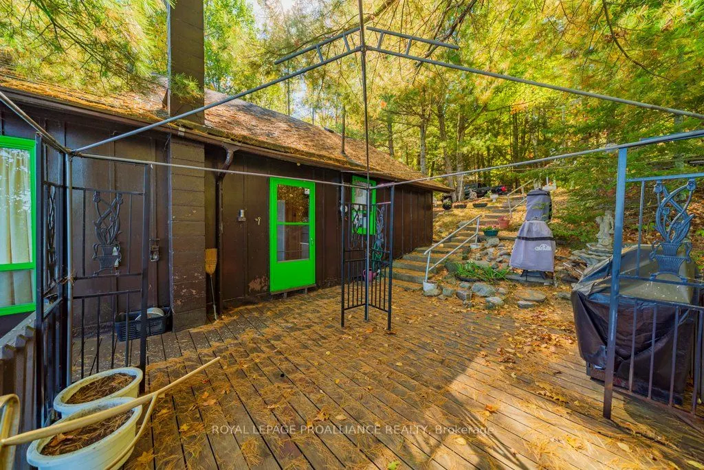 103 North Mazinaw Road