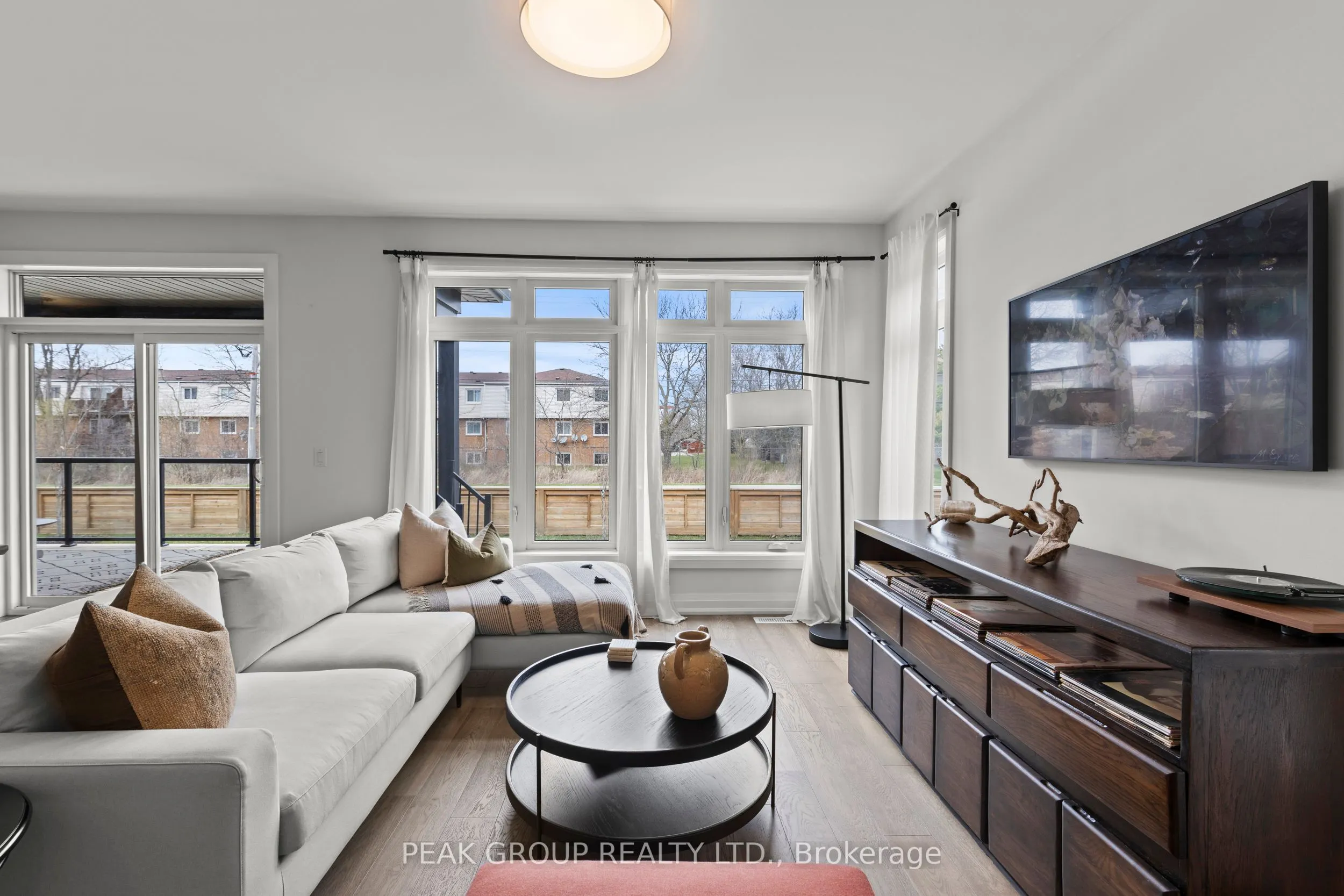 8974 Willoughby Drive, #8