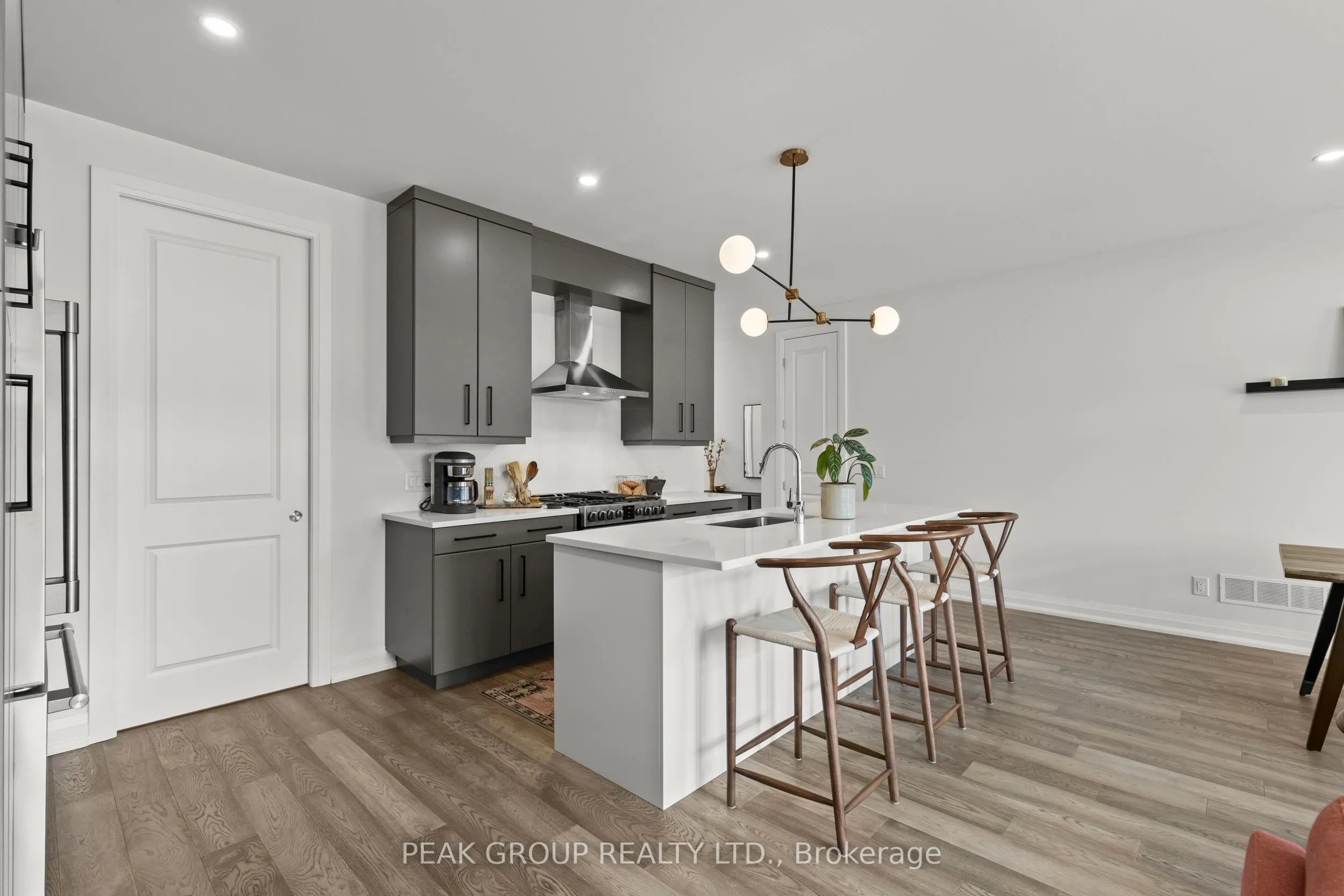 8974 Willoughby Drive, #8