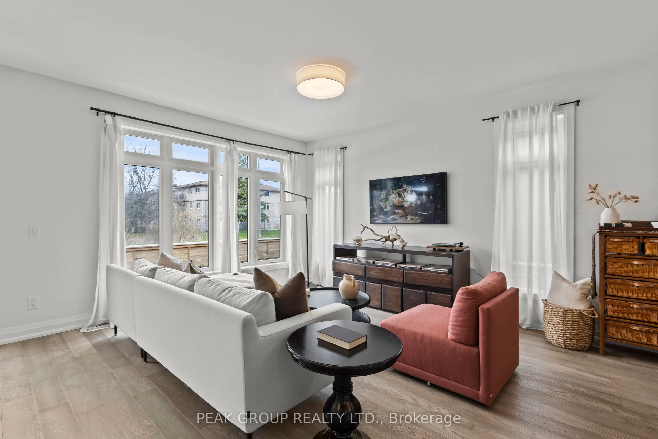 8974 Willoughby Drive, #8
