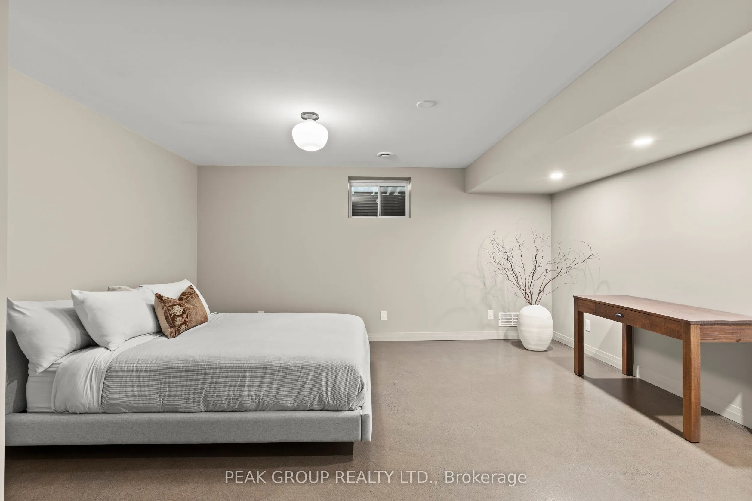 8974 Willoughby Drive, #8