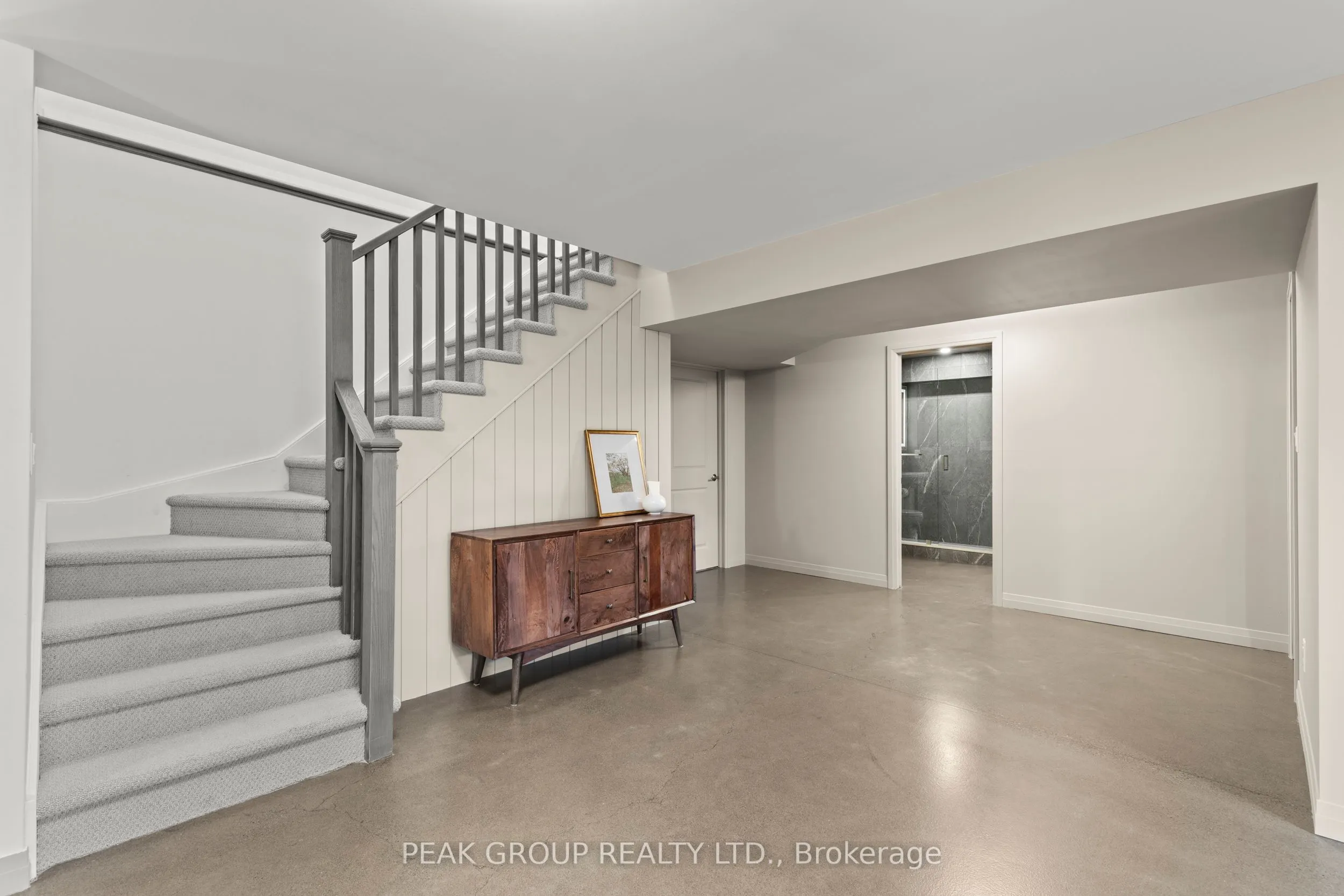 8974 Willoughby Drive, #8