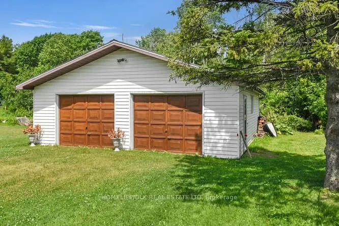 1190 County Rd 2 Road