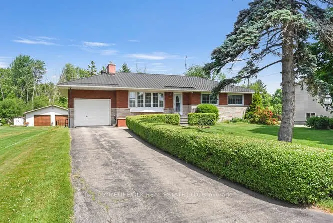1190 County Rd 2 Road
