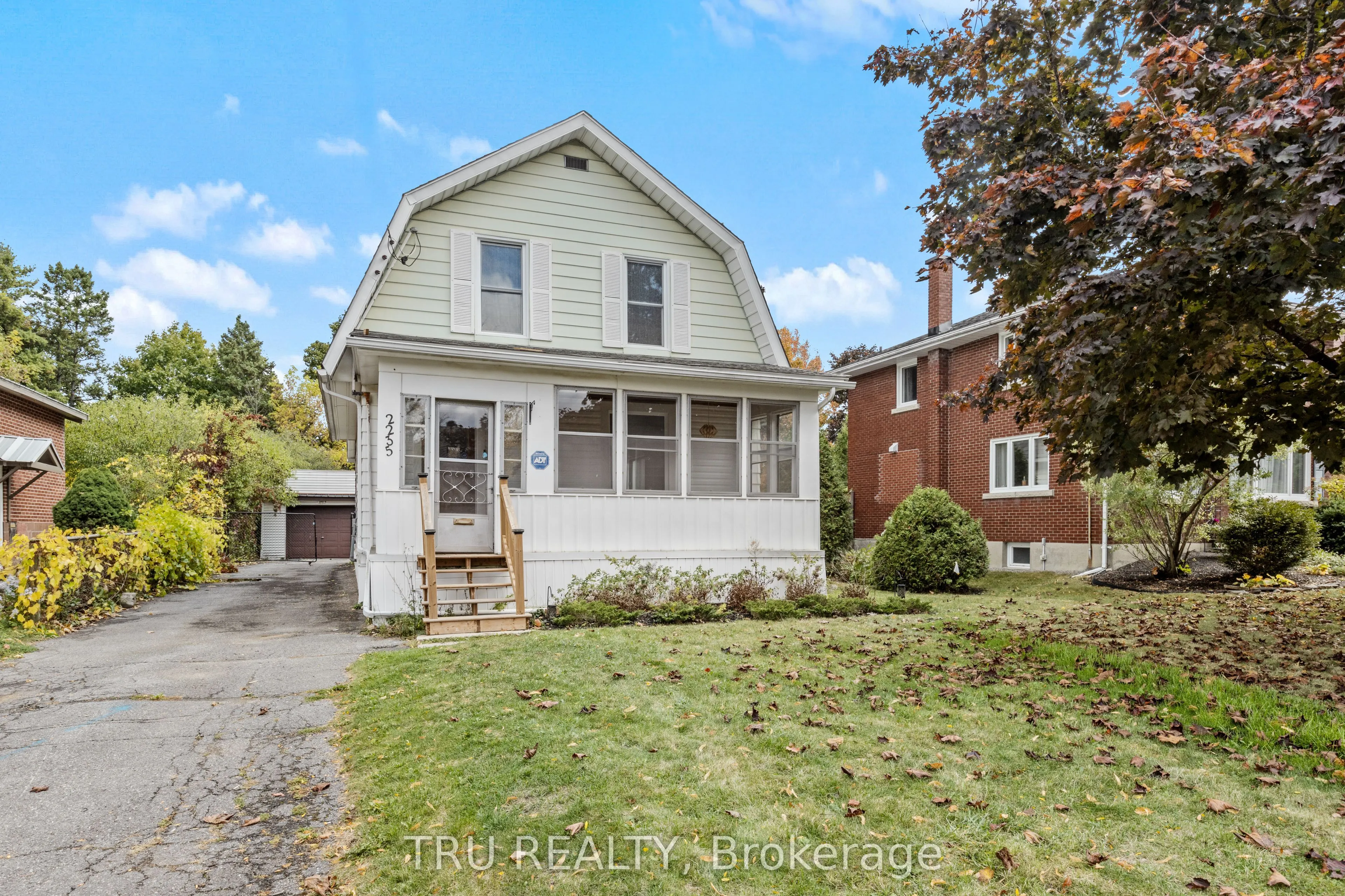2235 Webster Avenue, #1
