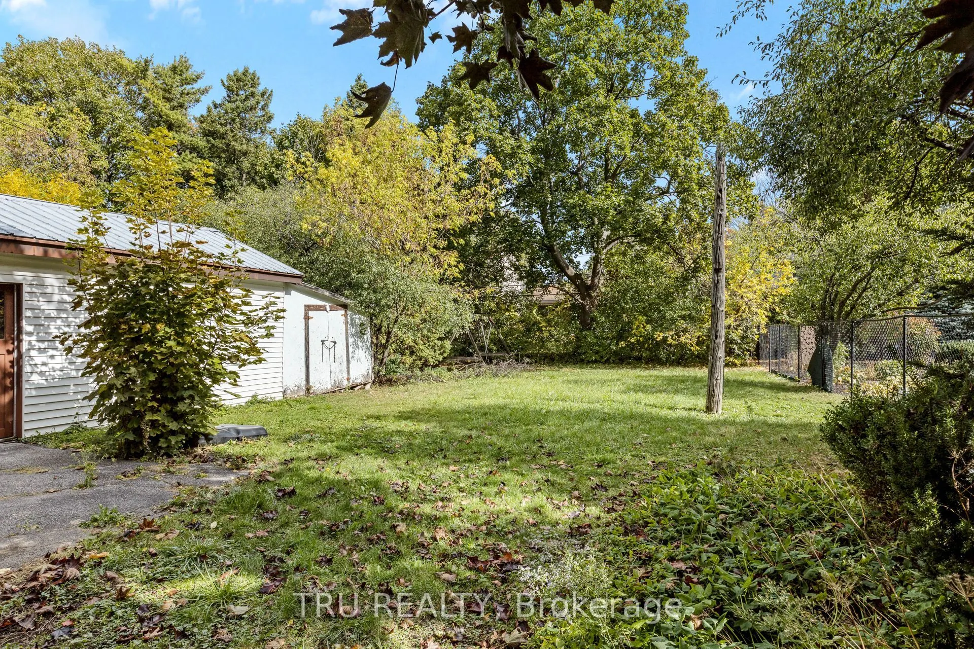 2235 Webster Avenue, #1