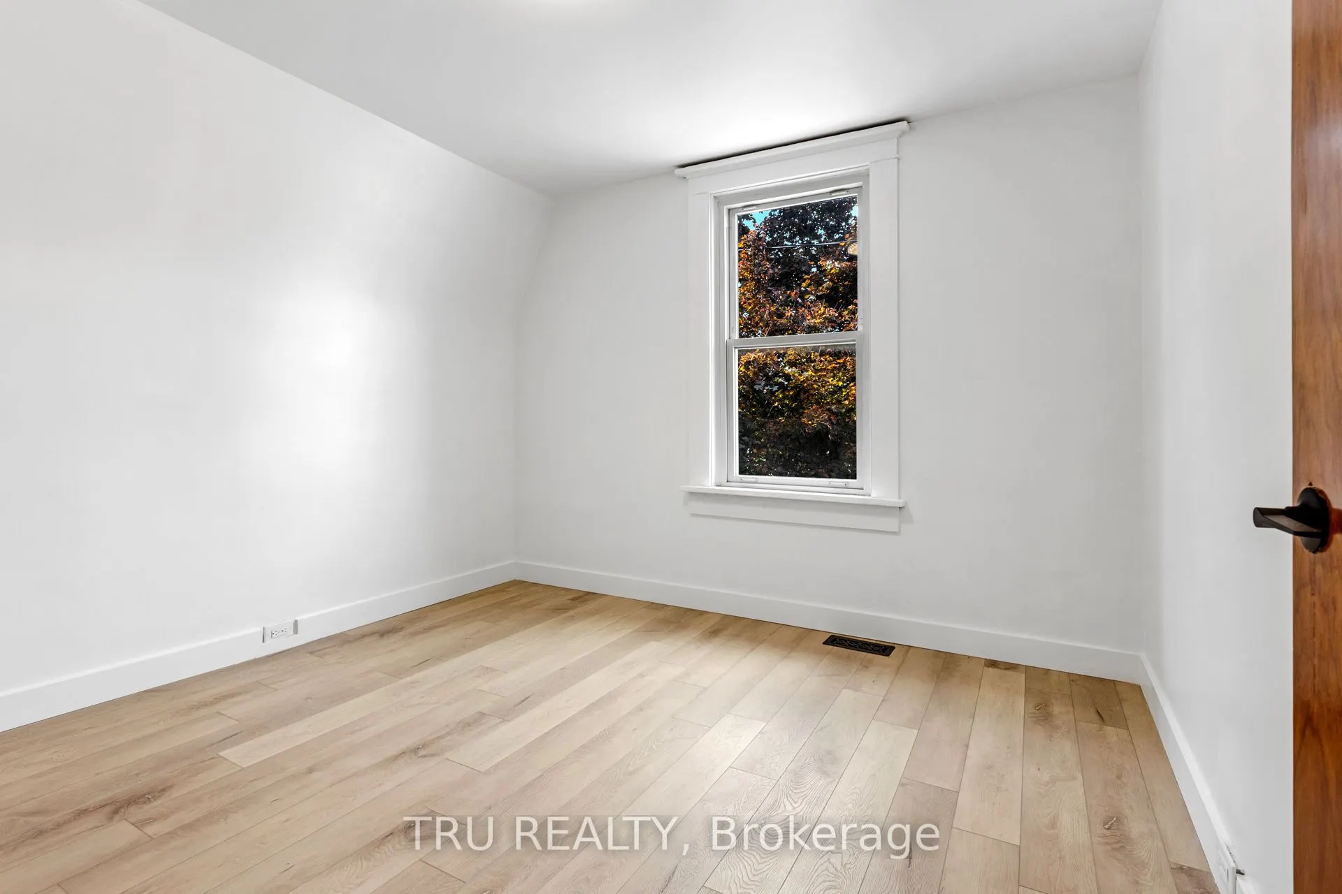 2235 Webster Avenue, #1