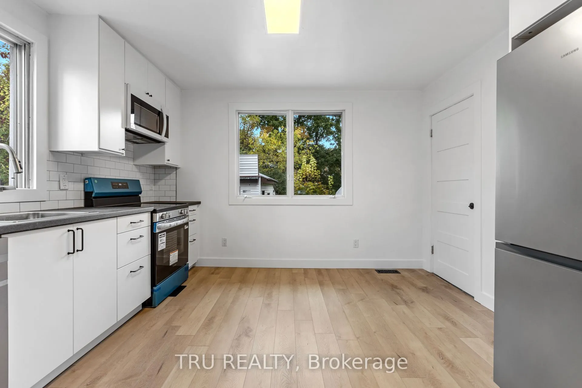2235 Webster Avenue, #1