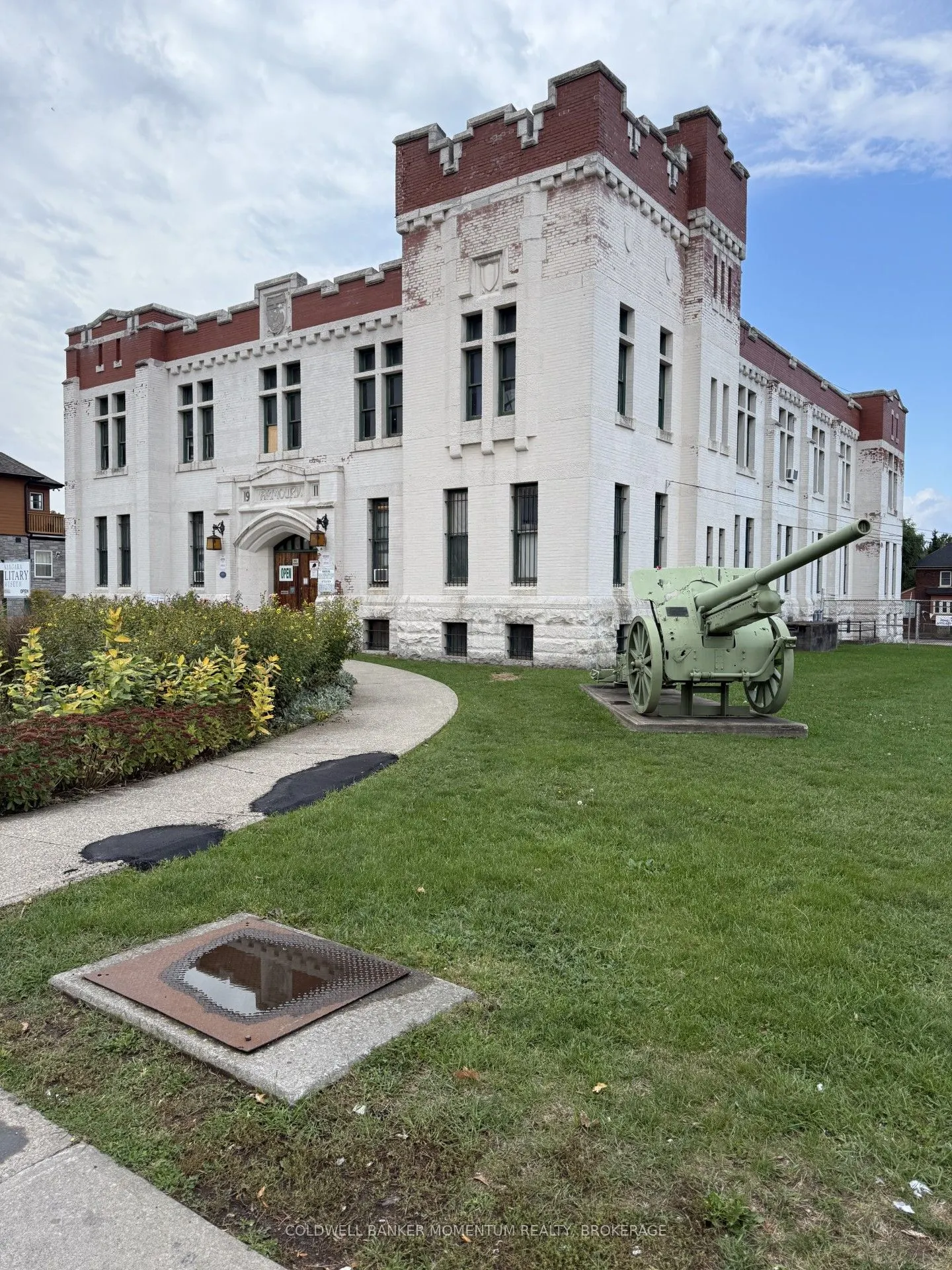 4445 Simcoe Street W