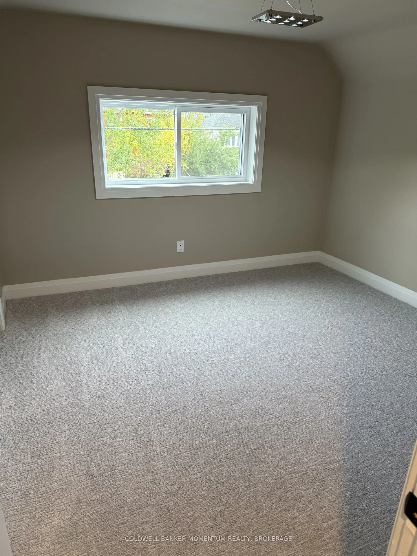 4445 Simcoe Street W