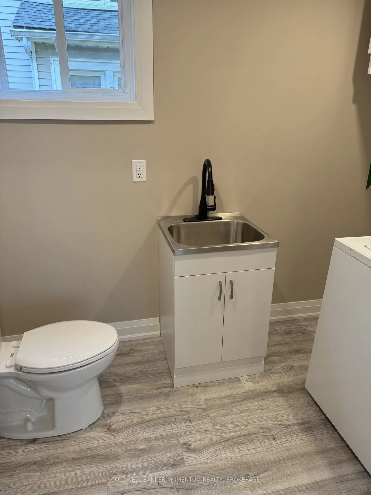 4445 Simcoe Street W