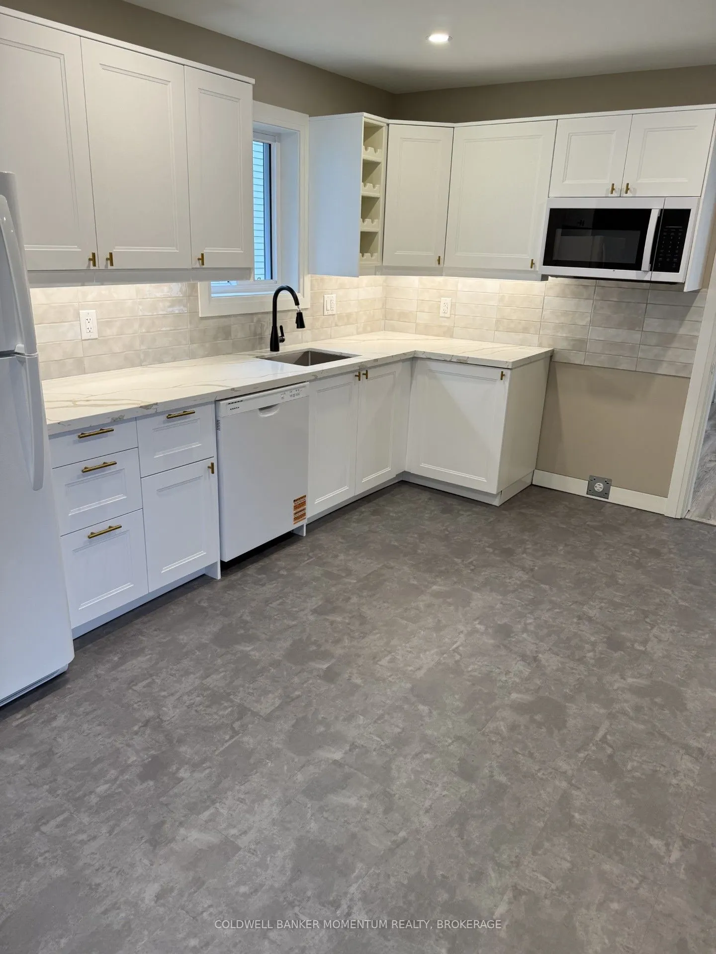 4445 Simcoe Street W