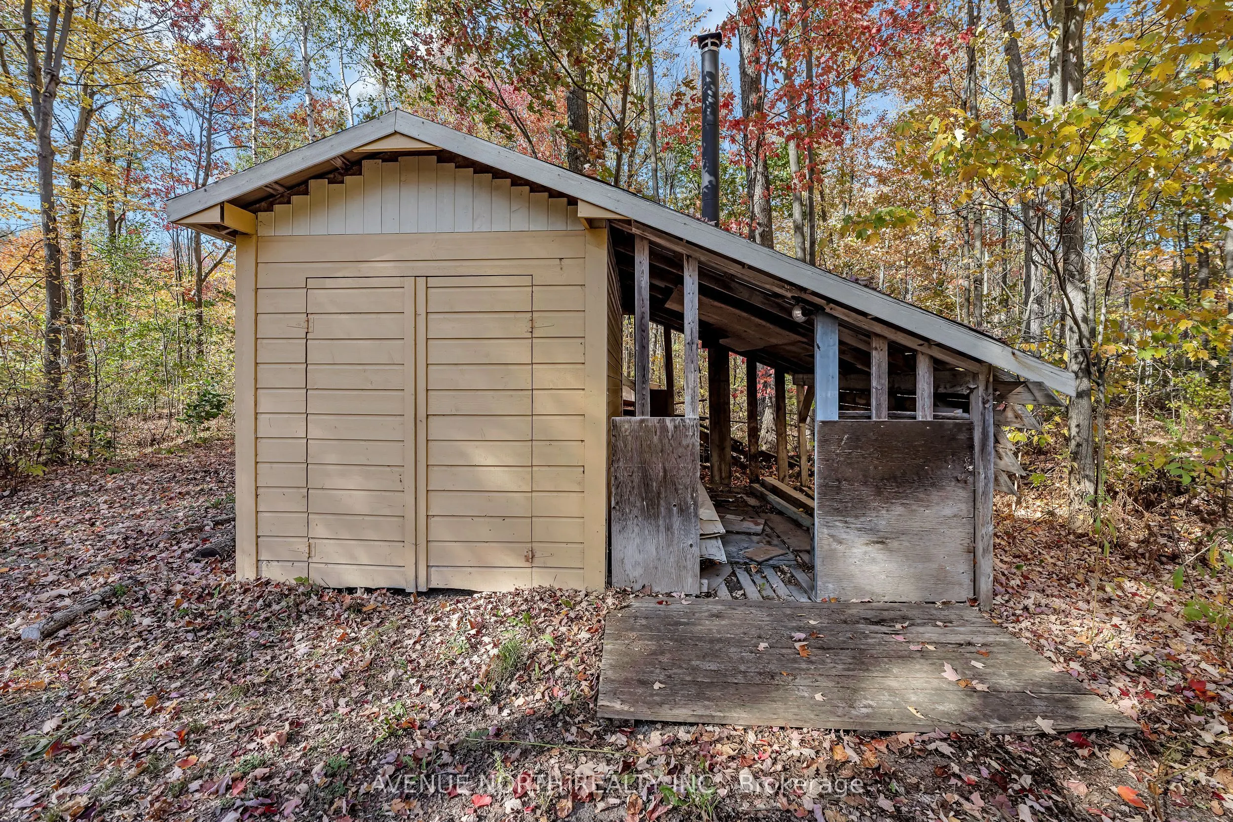1631 County Rd 2 Road