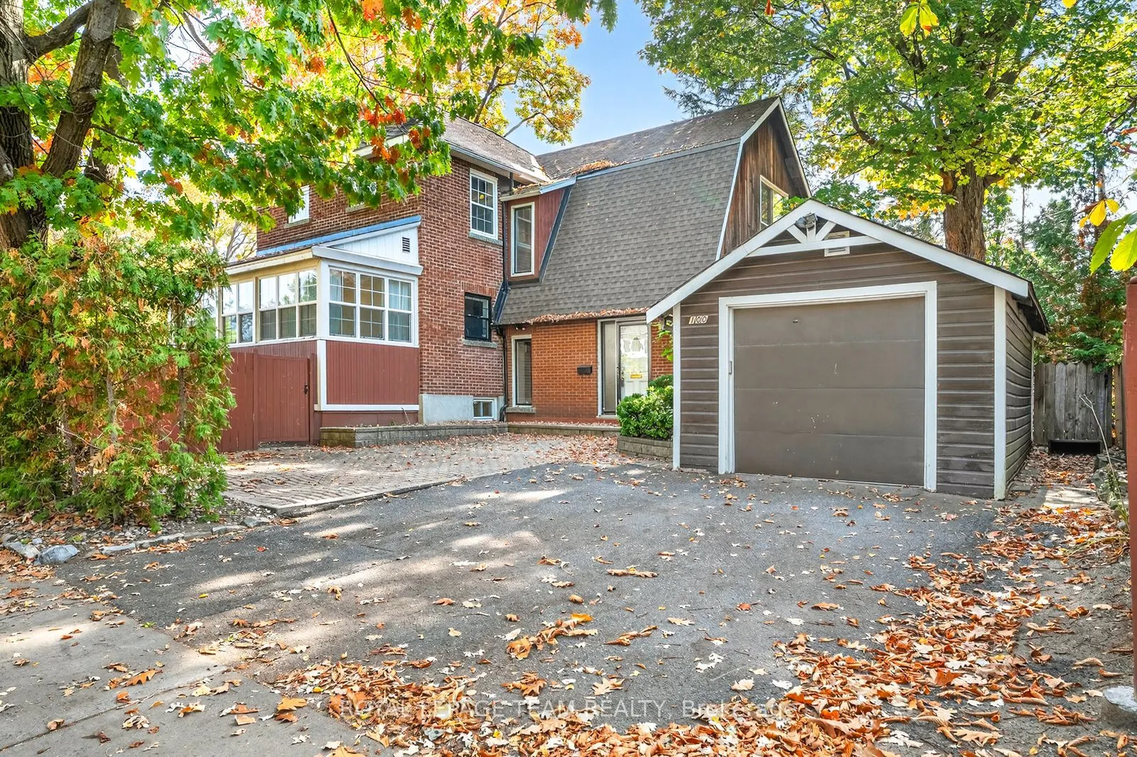 100 Maple Lane