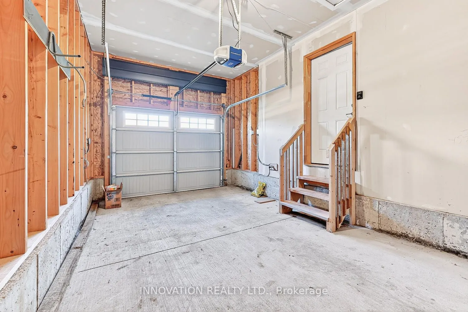 5 Lee Avenue
