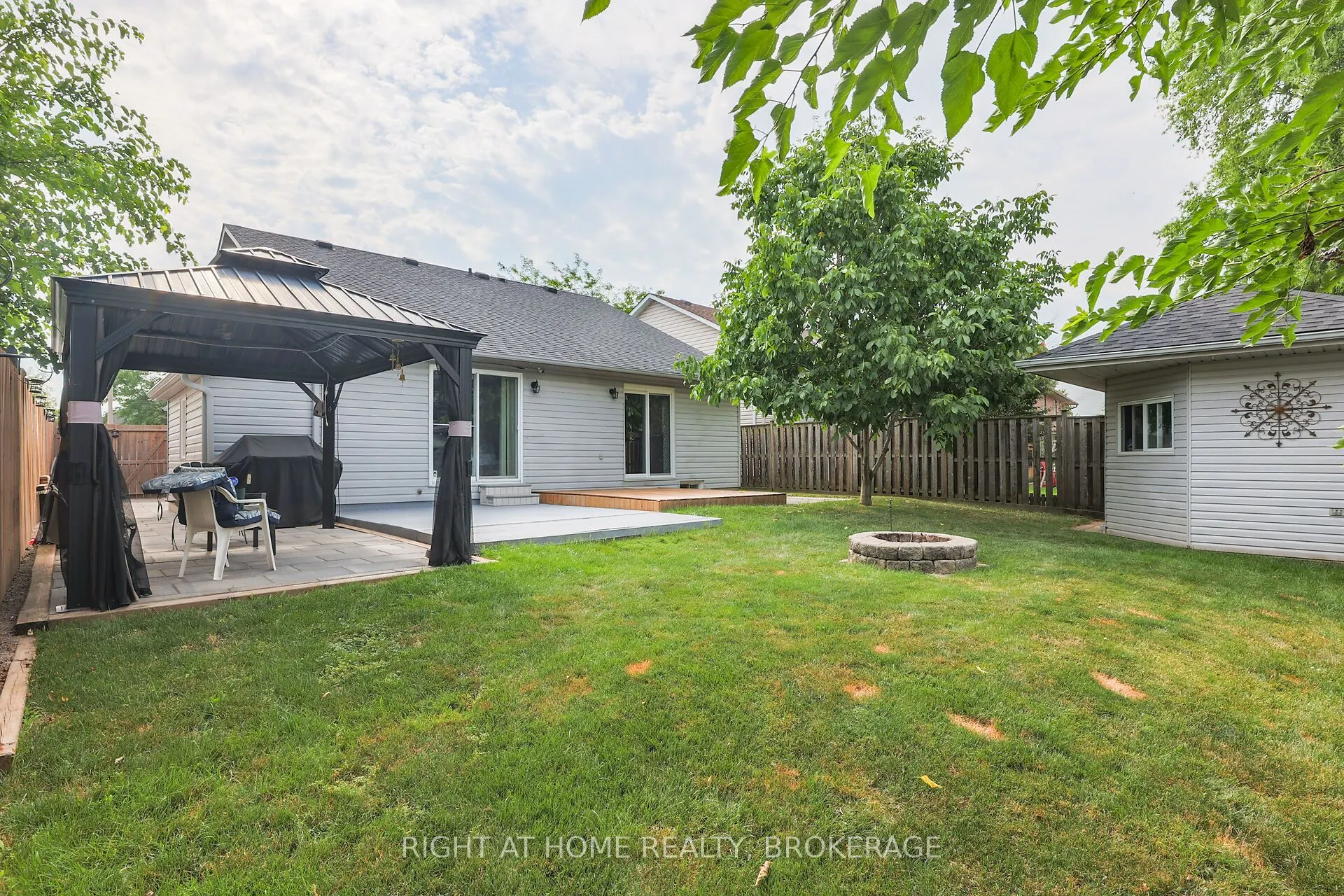 4432 Dennis Avenue