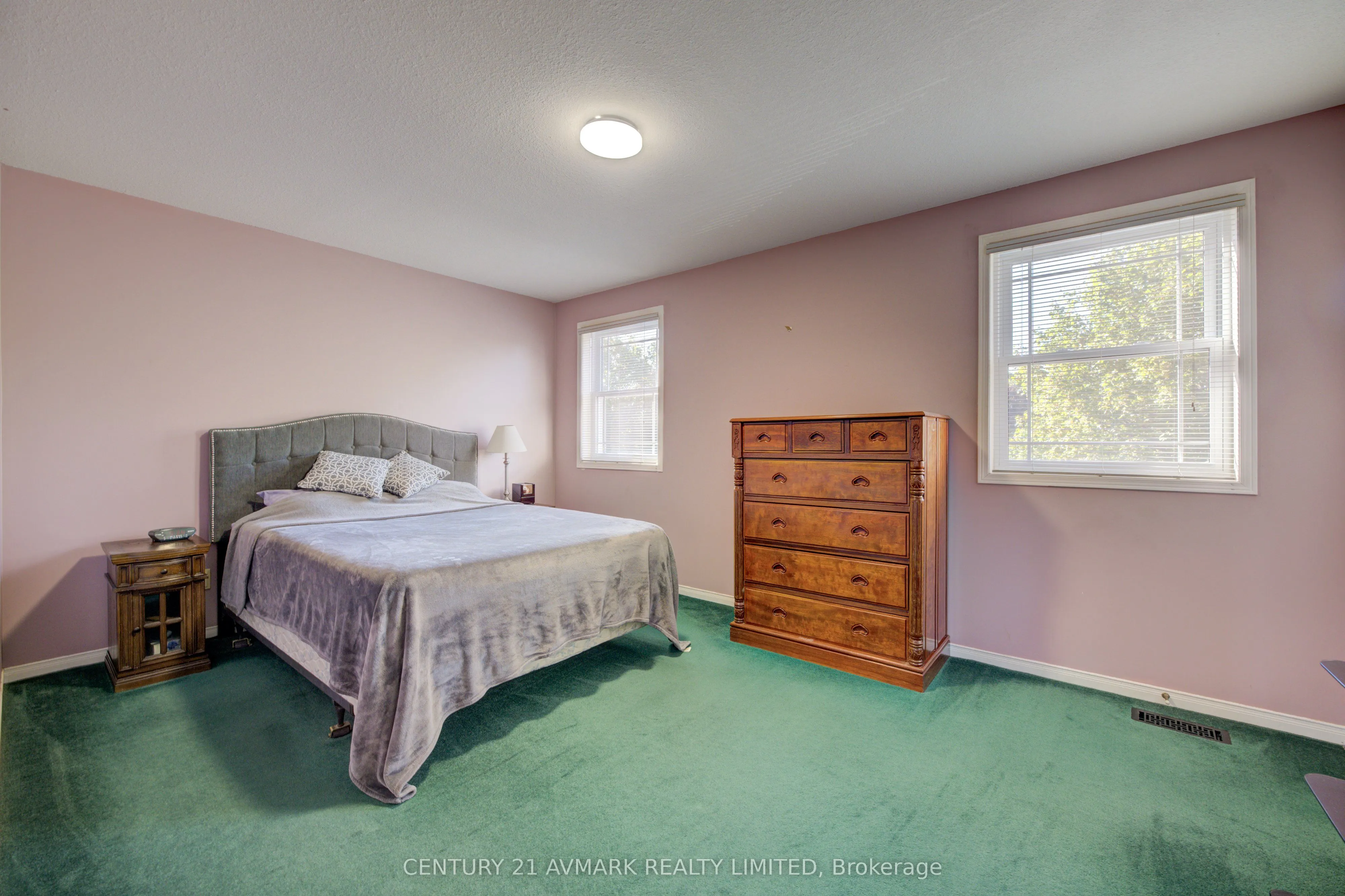 4893 NORTHGATE Crescent