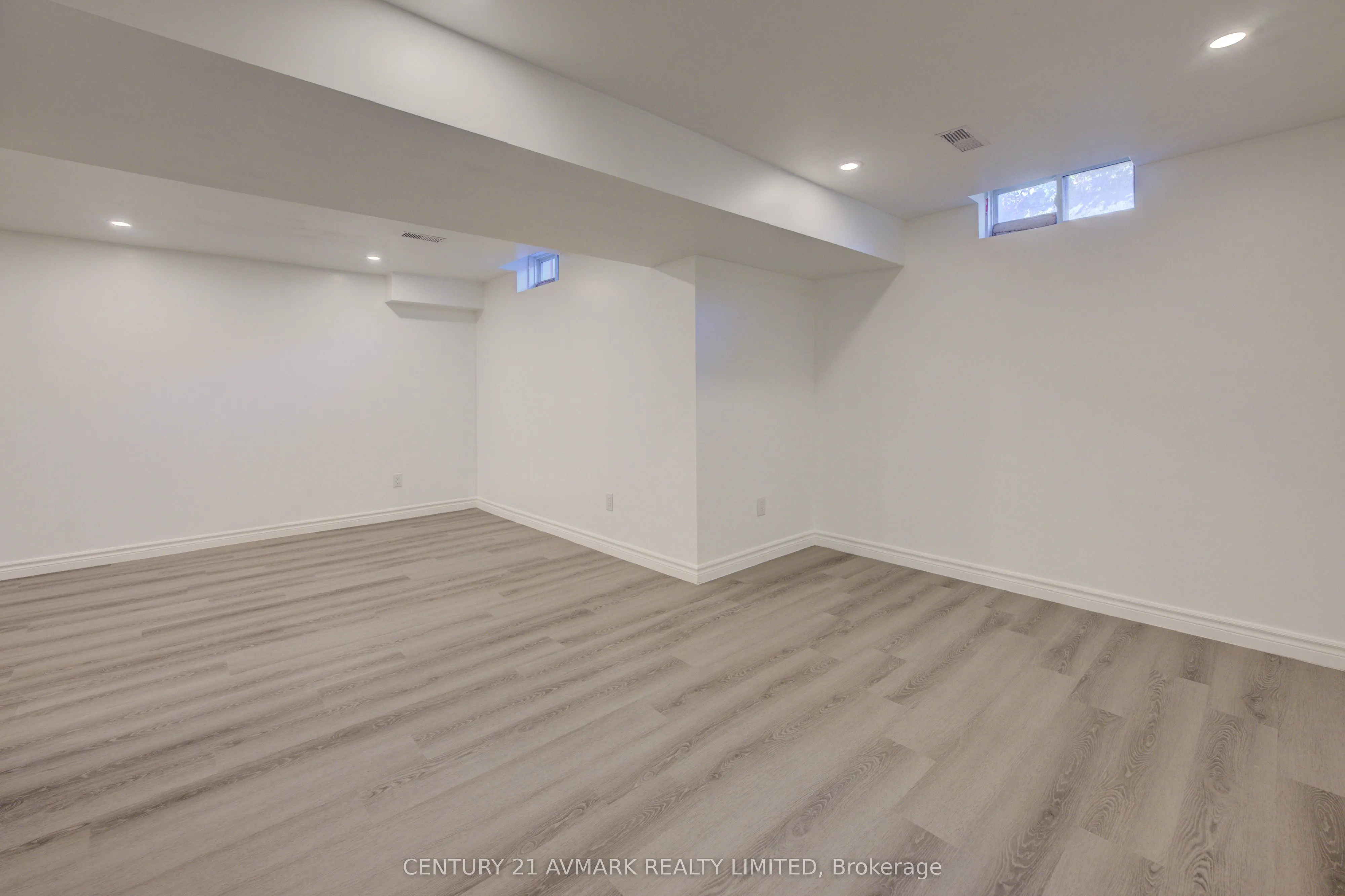 4893 NORTHGATE Crescent