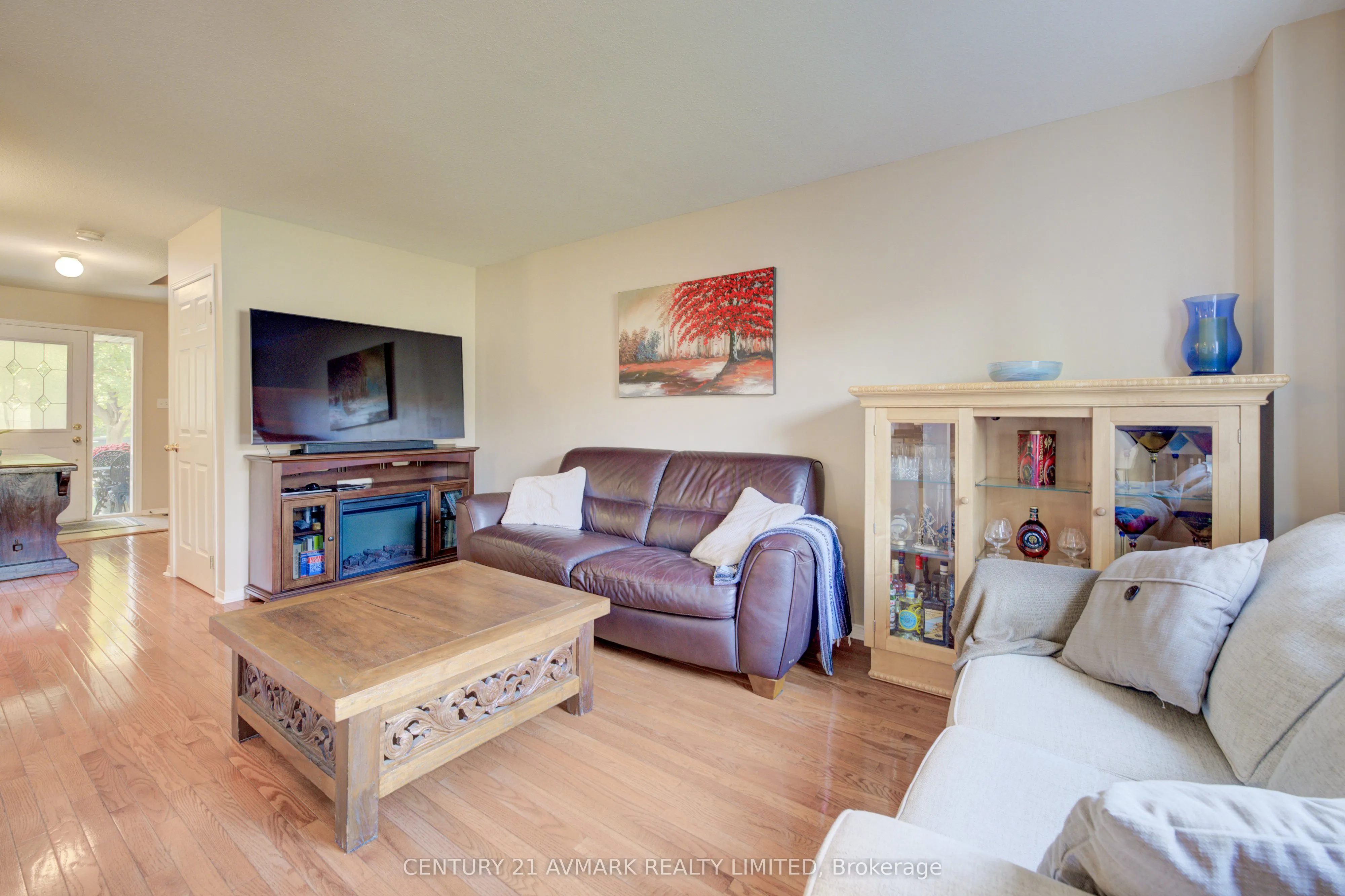 4893 NORTHGATE Crescent
