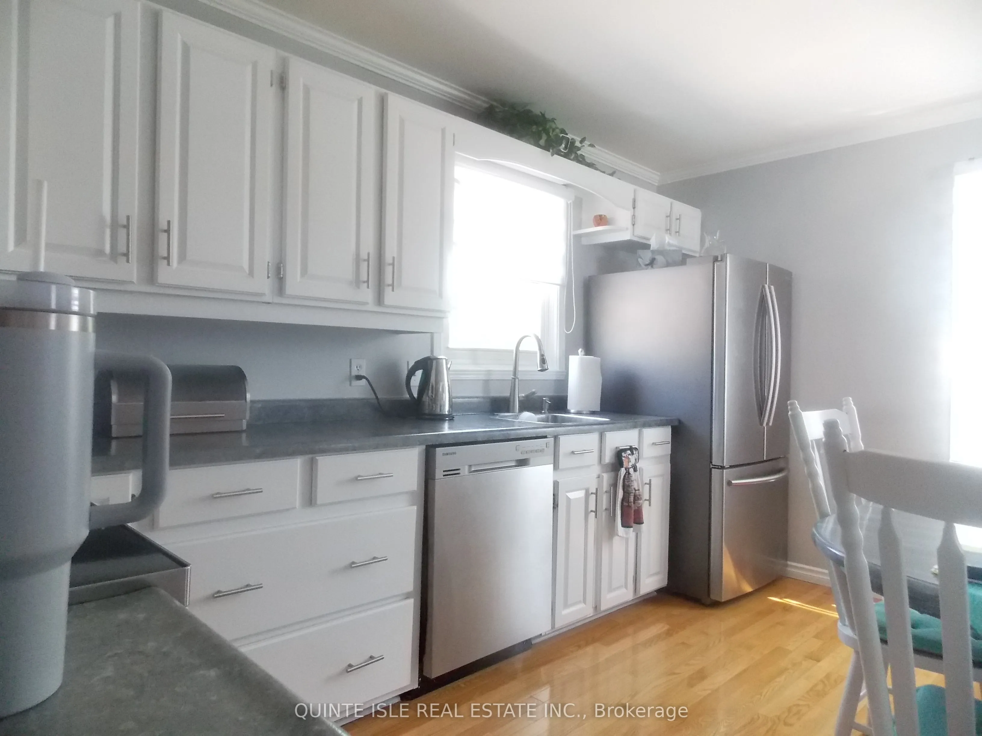 70 Donald Street E