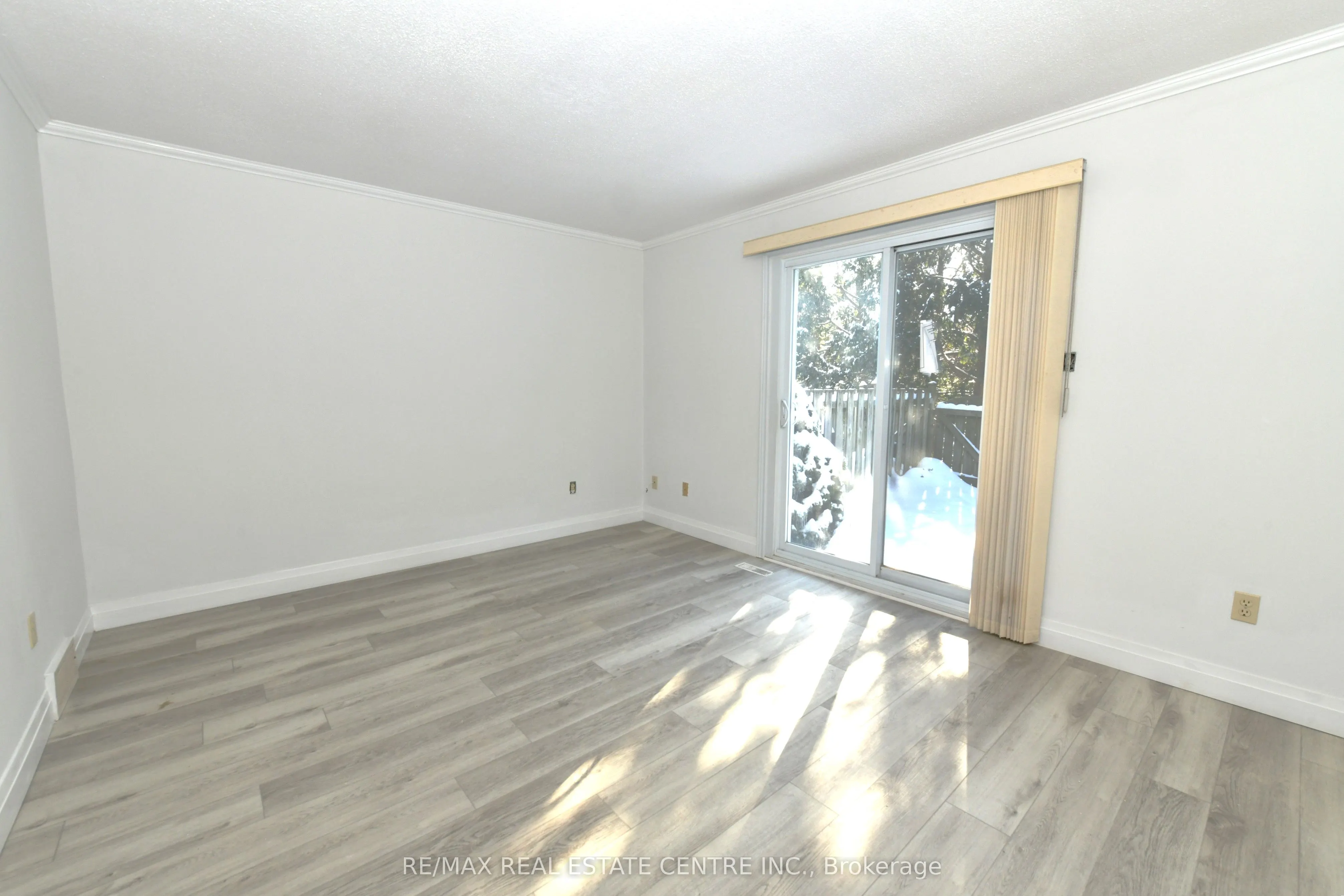1247 Huron Street, #111