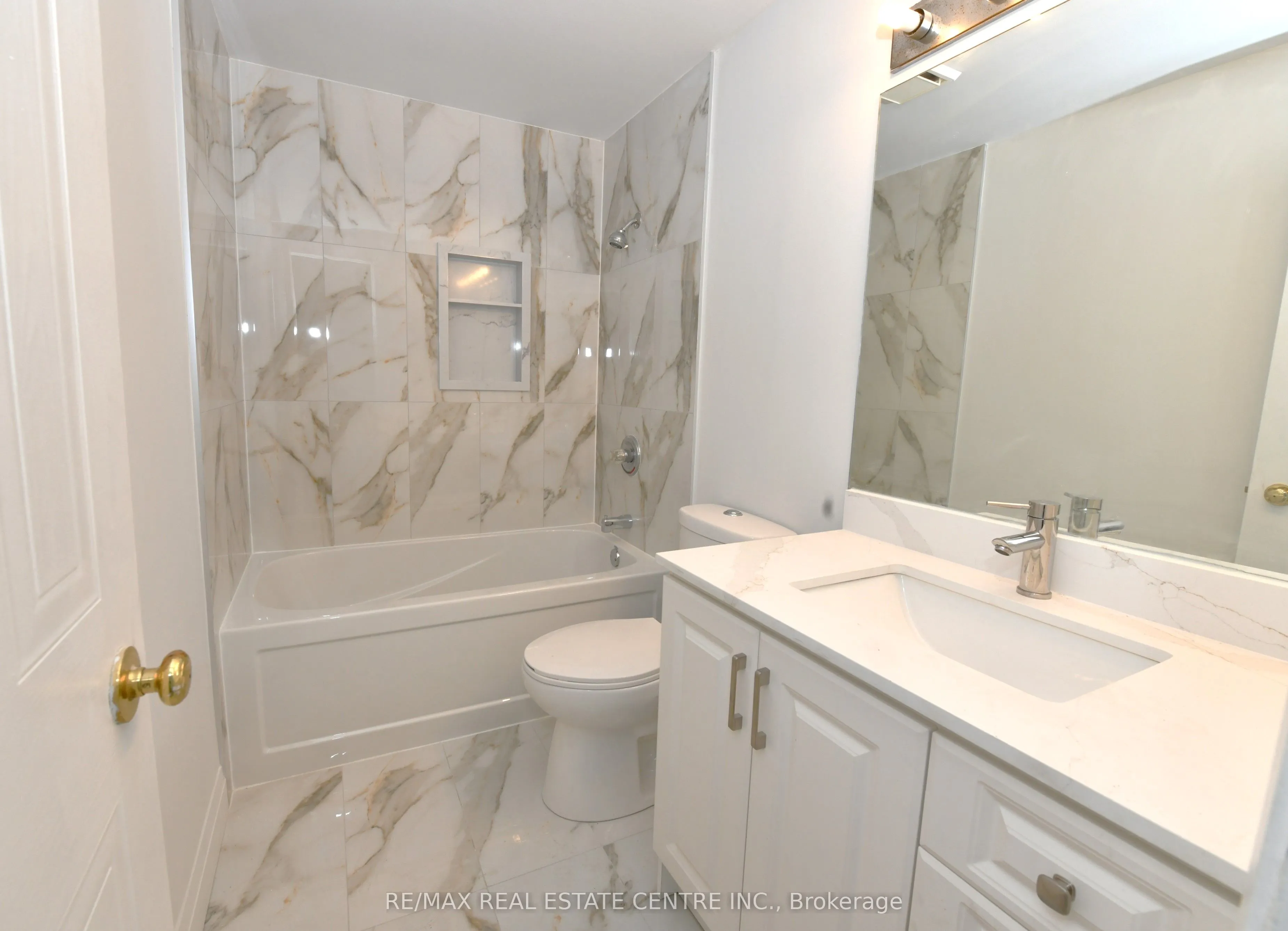 1247 Huron Street, #111