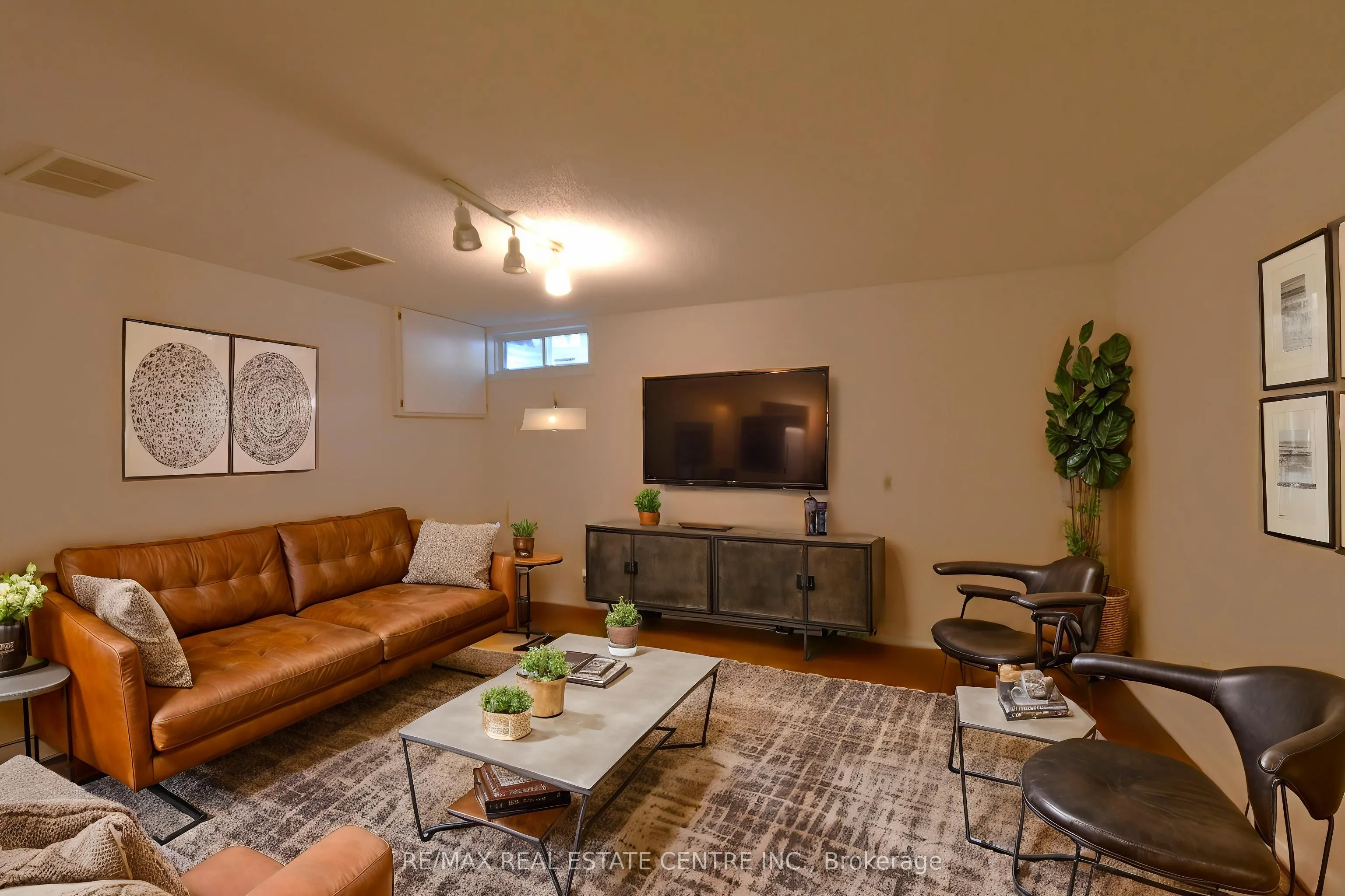 1247 Huron Street, #111