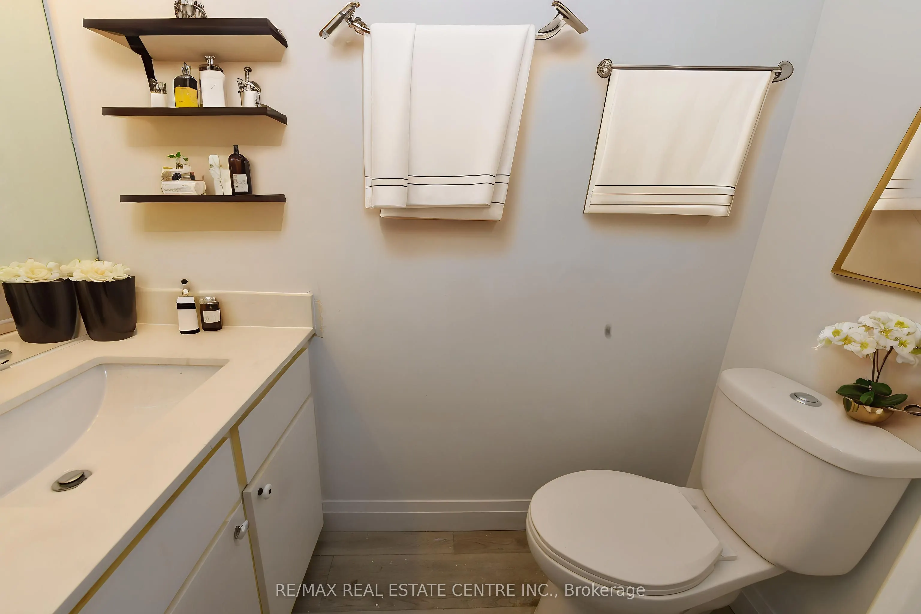 1247 Huron Street, #111